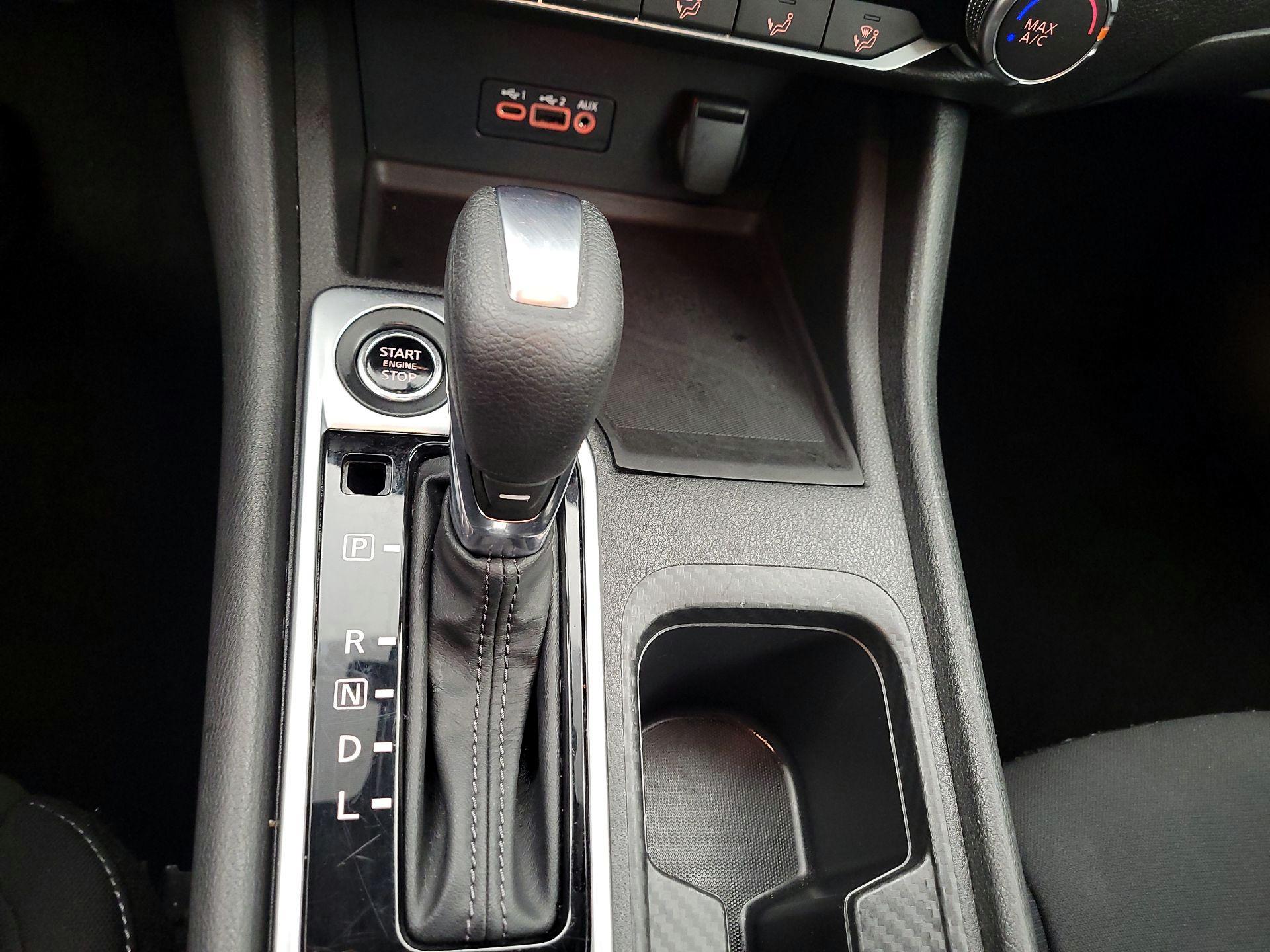 Thumbnail: 2023 Nissan Sentra - 15