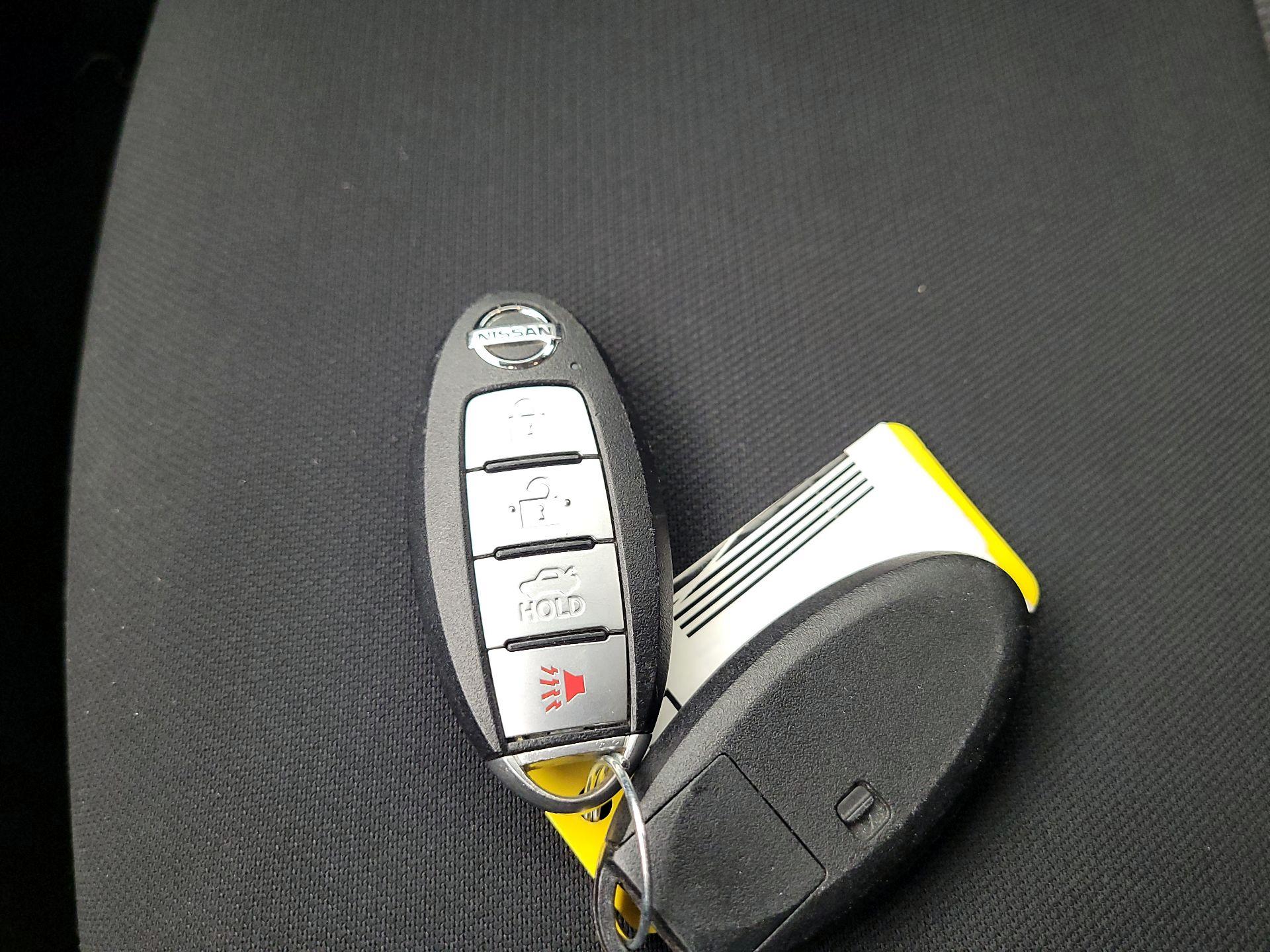 Thumbnail: 2023 Nissan Sentra - 18