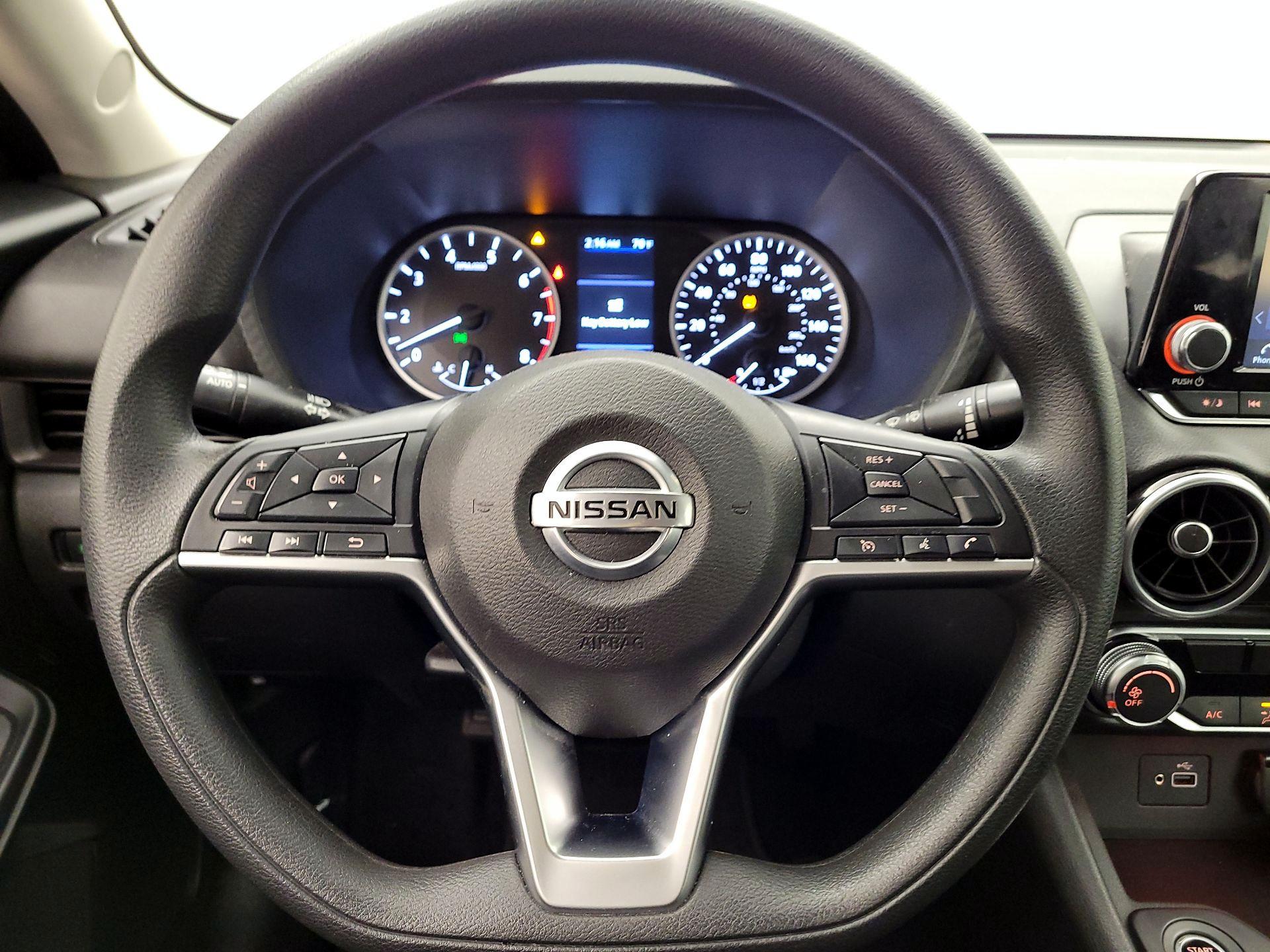 Thumbnail: 2023 Nissan Sentra - 10