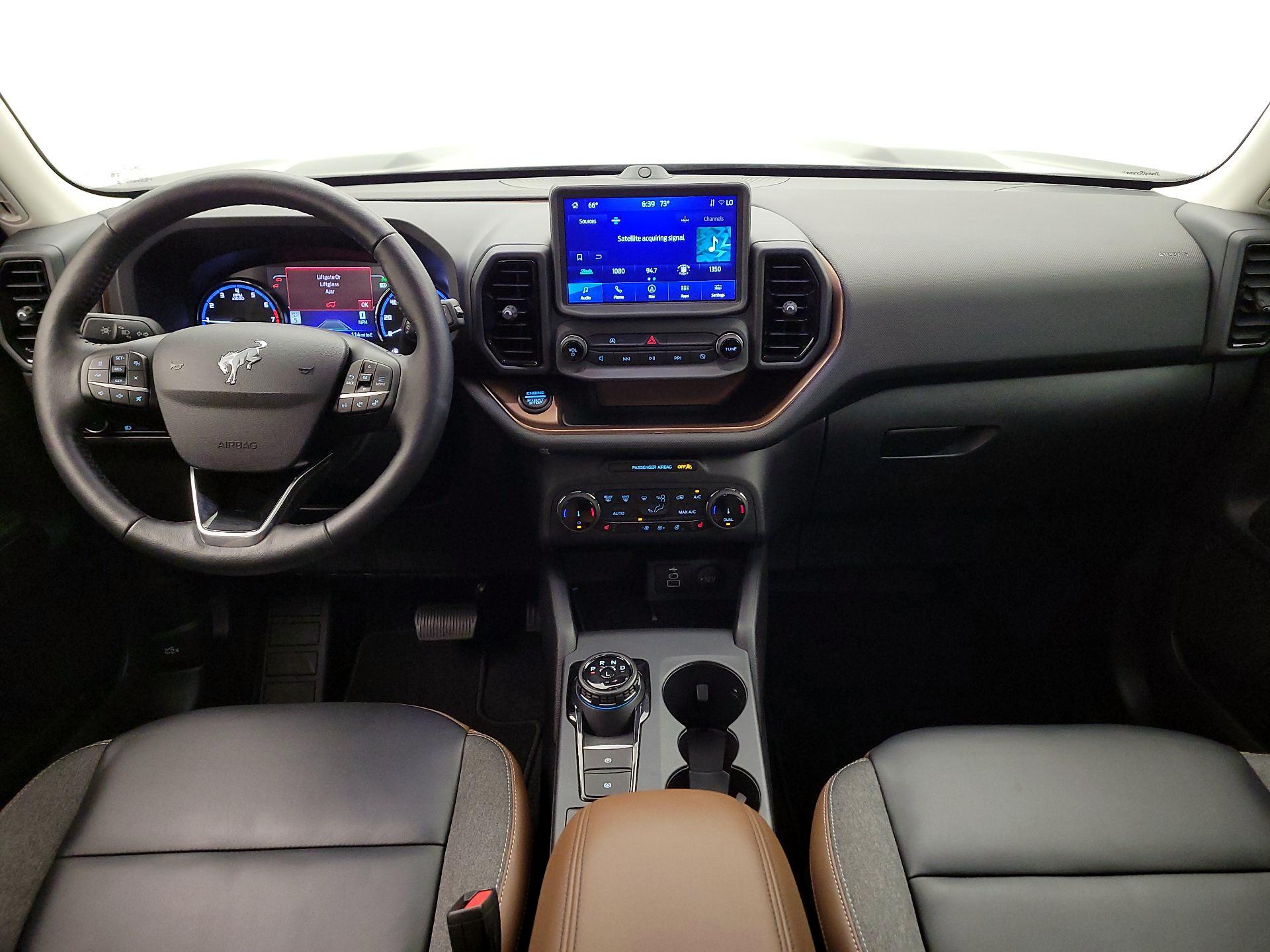 Thumbnail: 2023 Ford Bronco Sport - 9