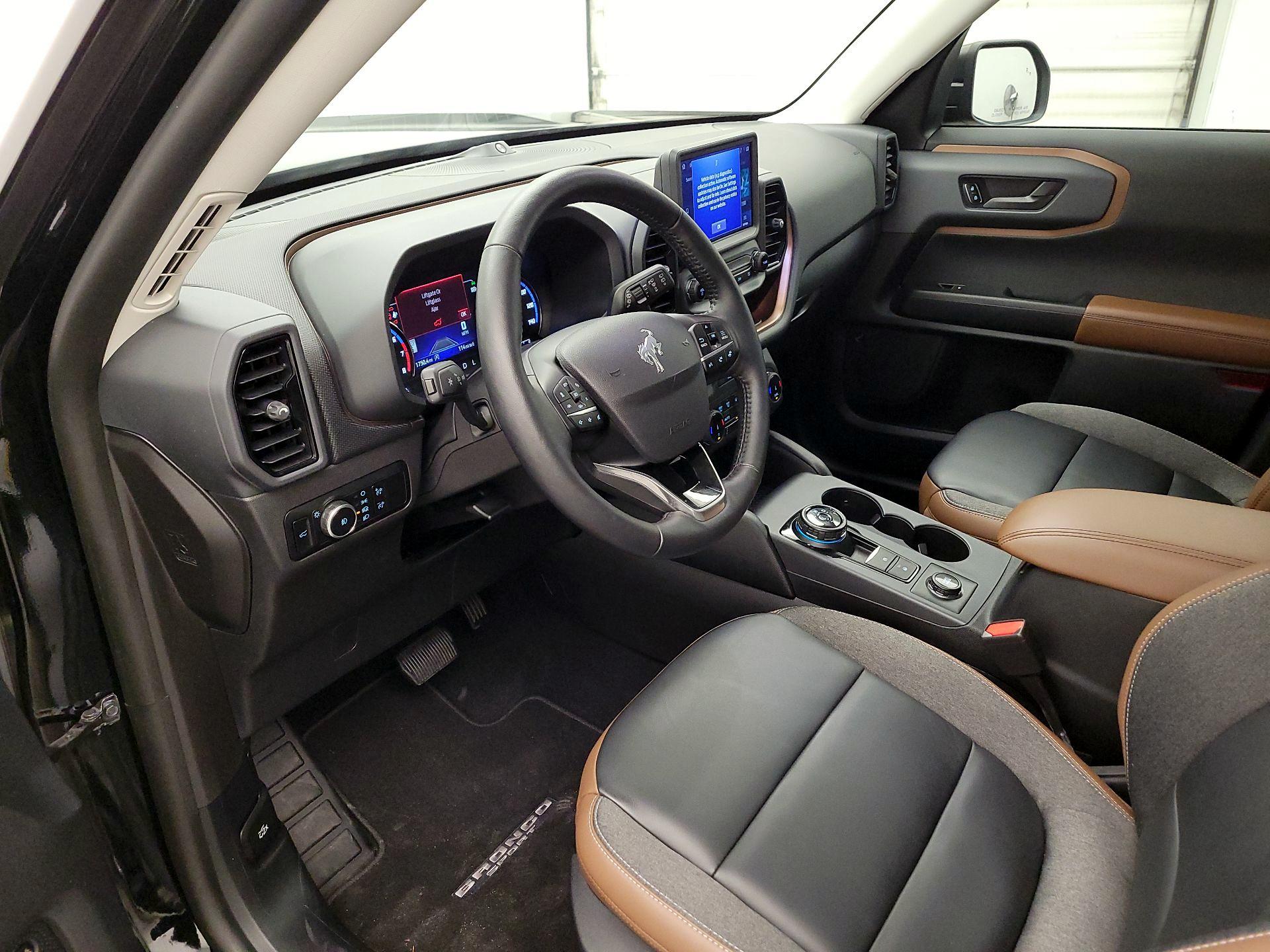 Thumbnail: 2023 Ford Bronco Sport - 11