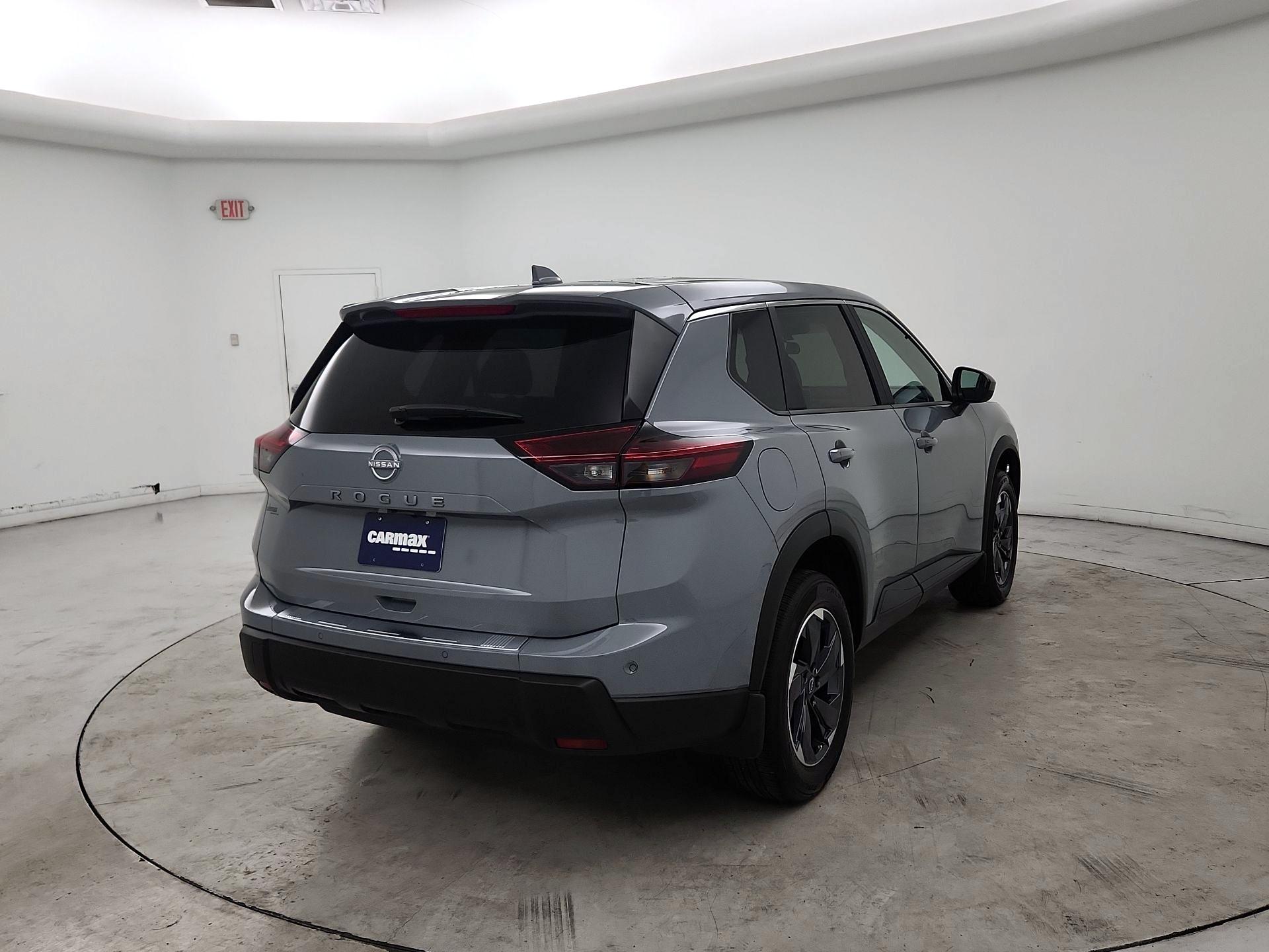 Thumbnail: 2026 Nissan Rogue - 5