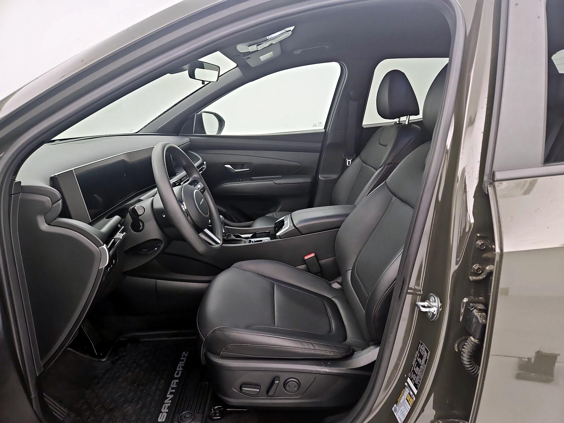 Thumbnail: 2025 Hyundai Santa Cruz - 11