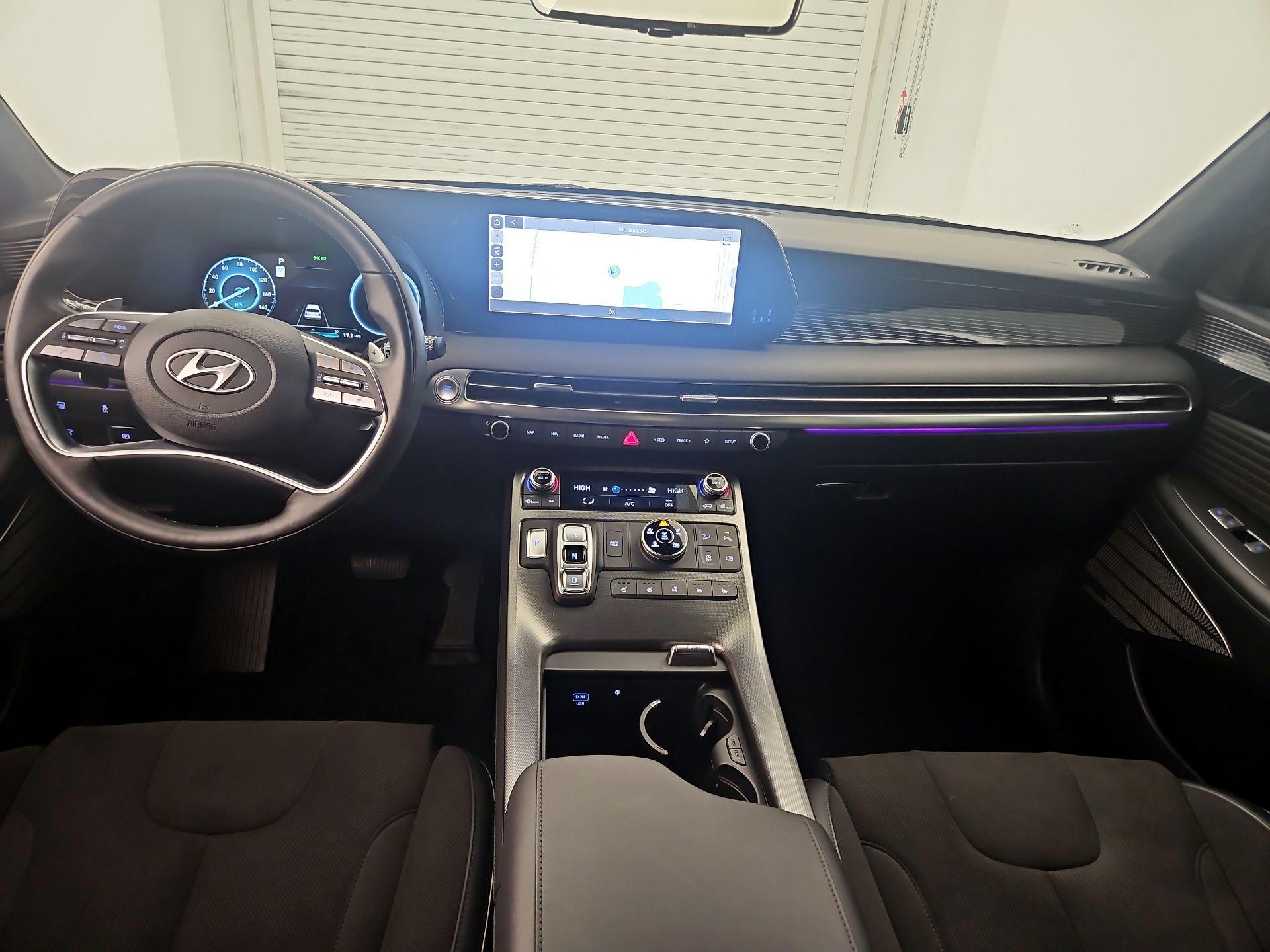 Thumbnail: 2025 Hyundai Palisade - 9