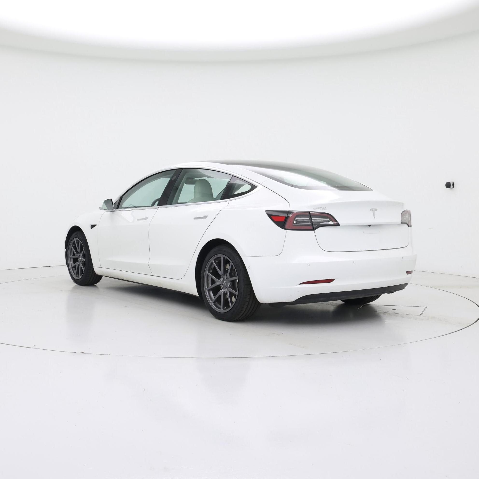 Thumbnail: 2020 Tesla Model 3 - 2