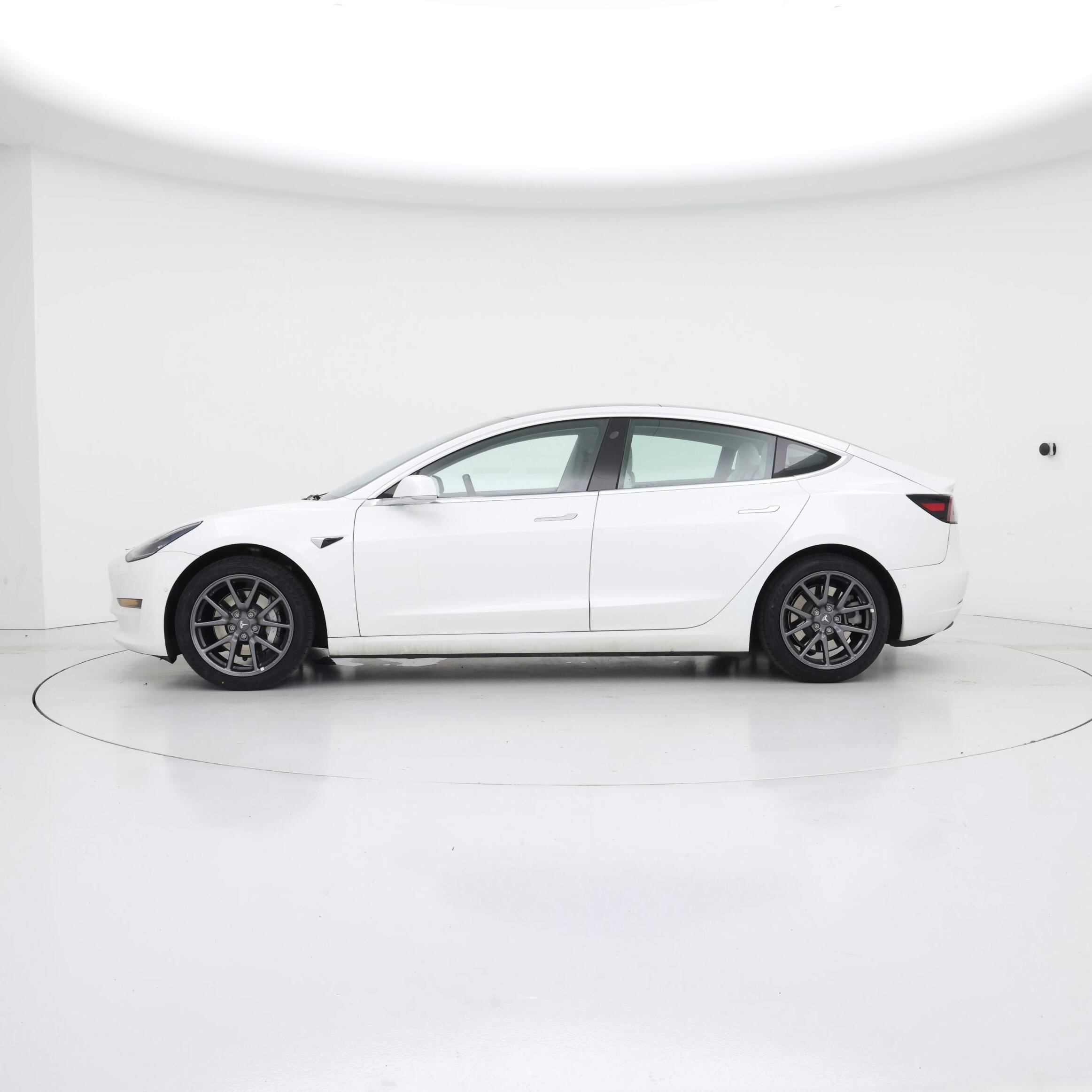 Thumbnail: 2020 Tesla Model 3 - 3