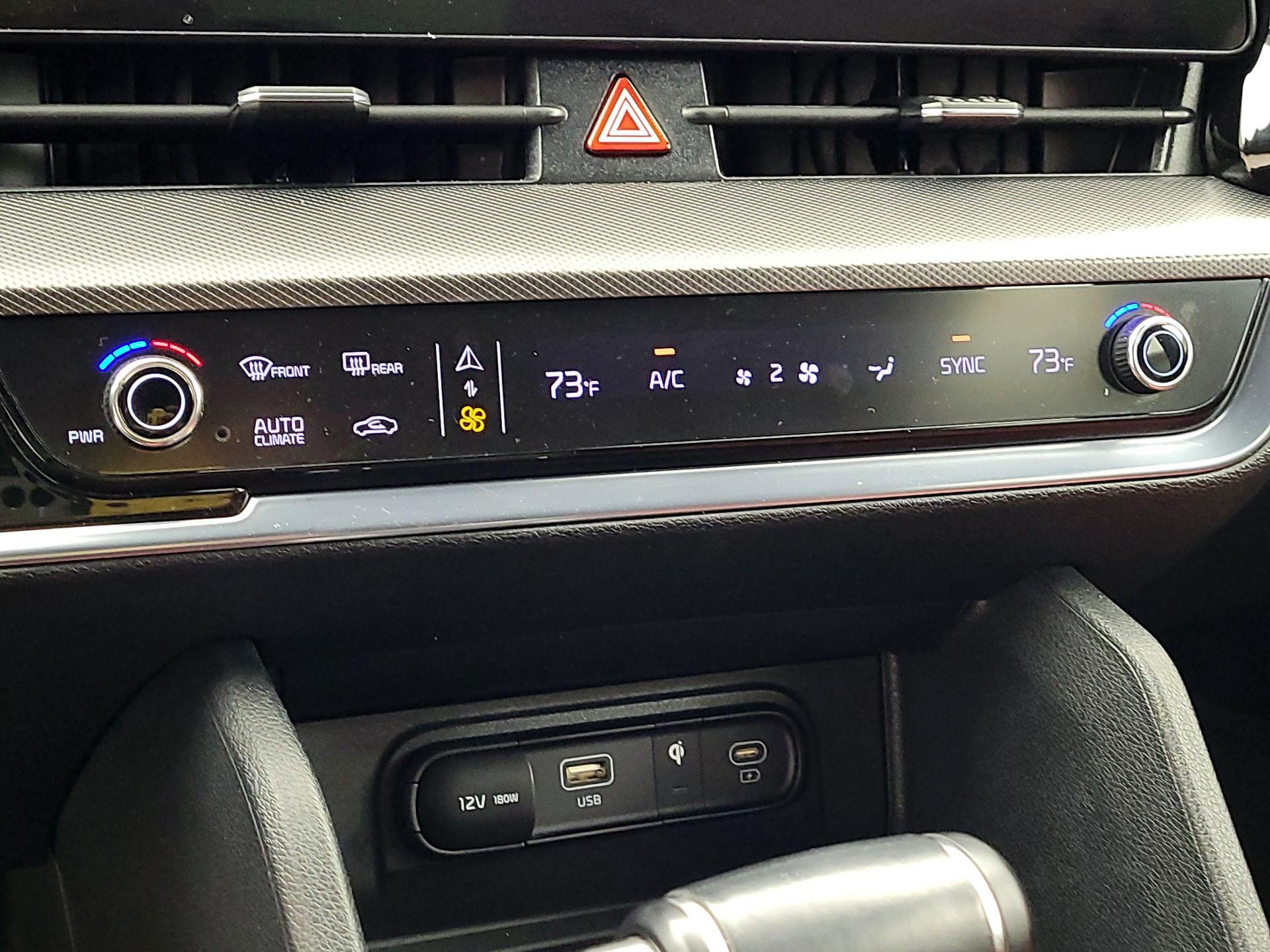 Thumbnail: 2023 Kia Sportage - 16