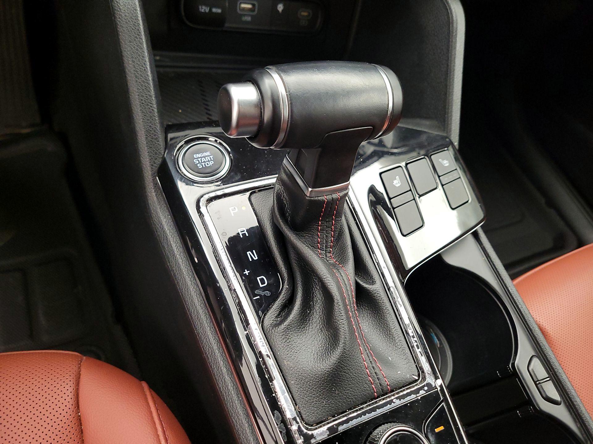 Thumbnail: 2023 Kia Sportage - 17