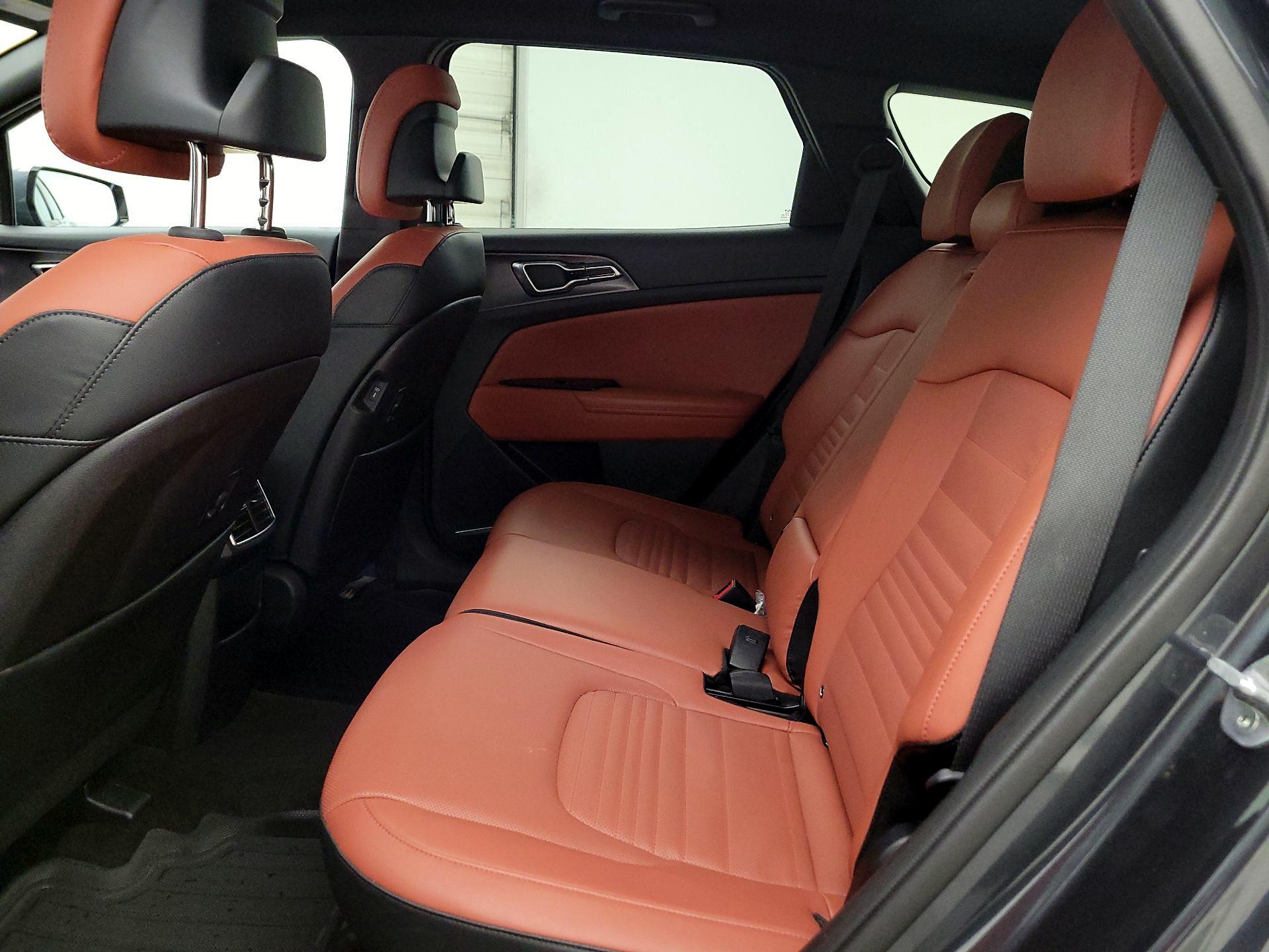 Thumbnail: 2023 Kia Sportage - 19