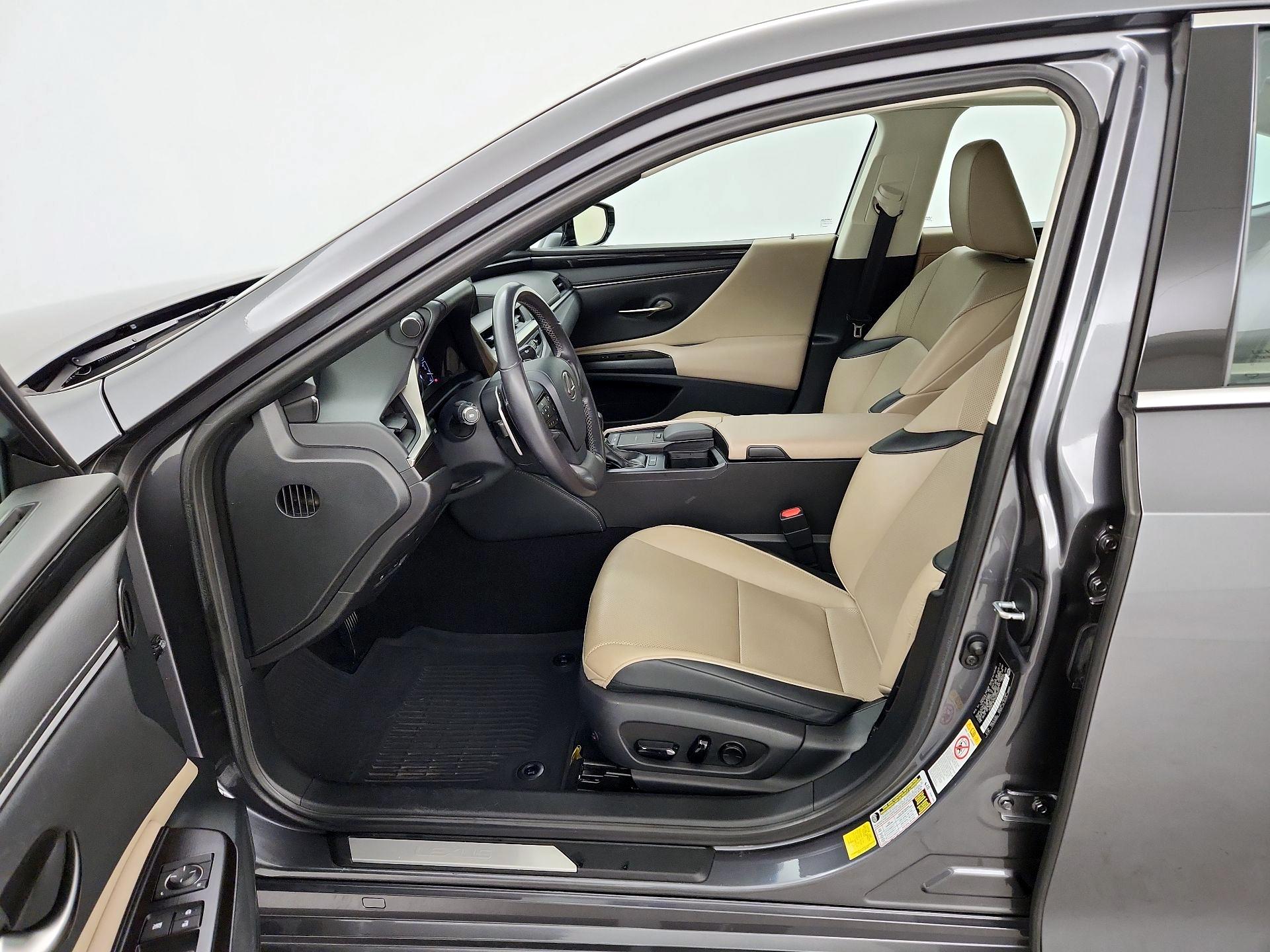 Thumbnail: 2019 Lexus ES - 9