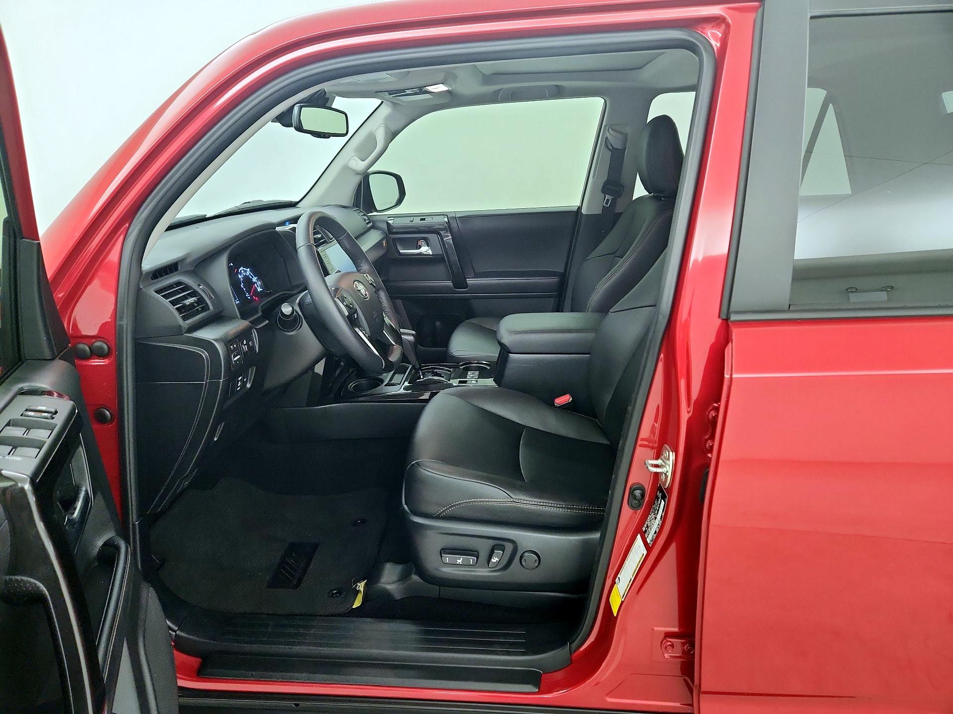 Thumbnail: 2023 Toyota 4Runner - 9