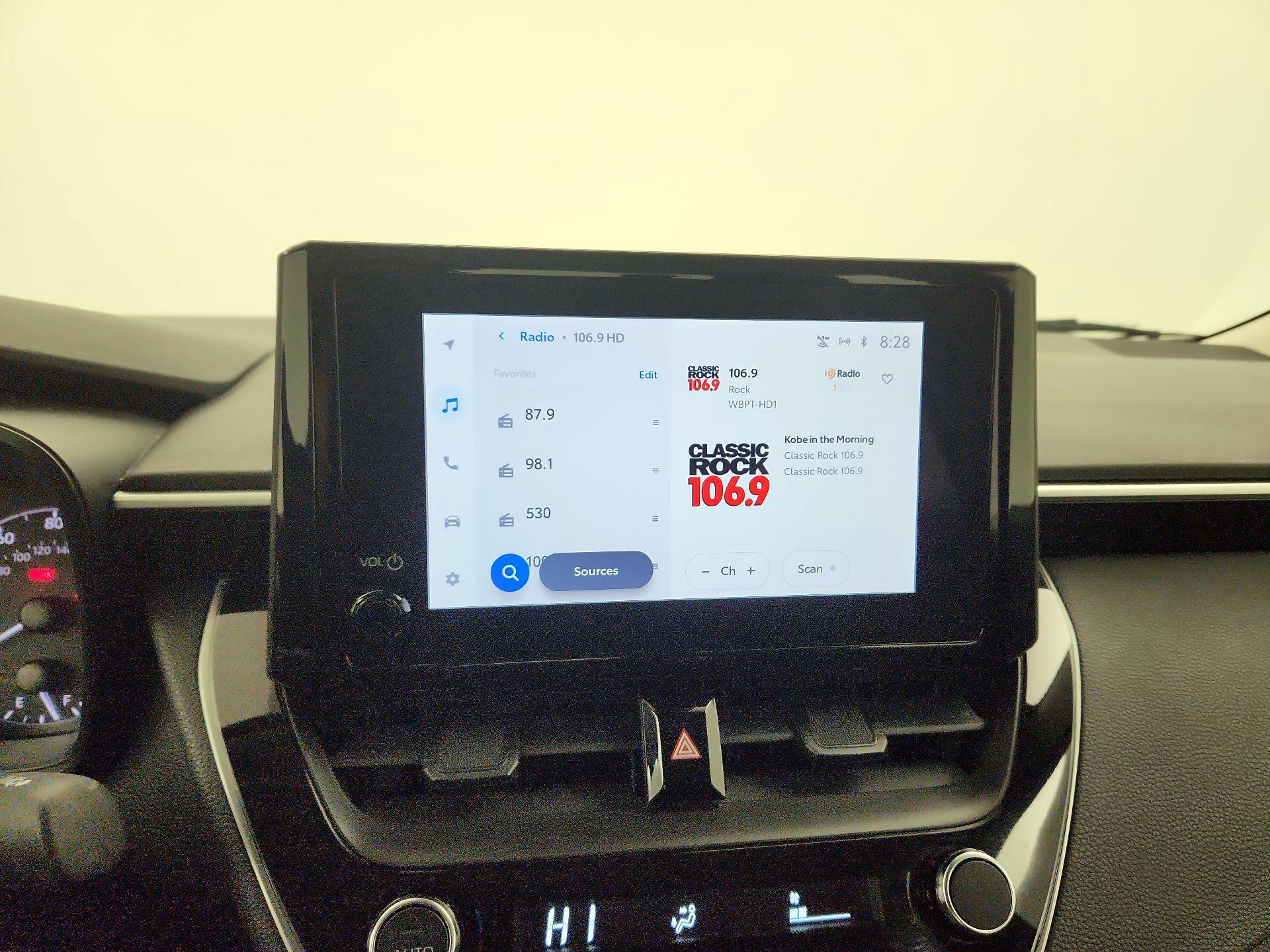 Thumbnail: 2024 Toyota Corolla - 13