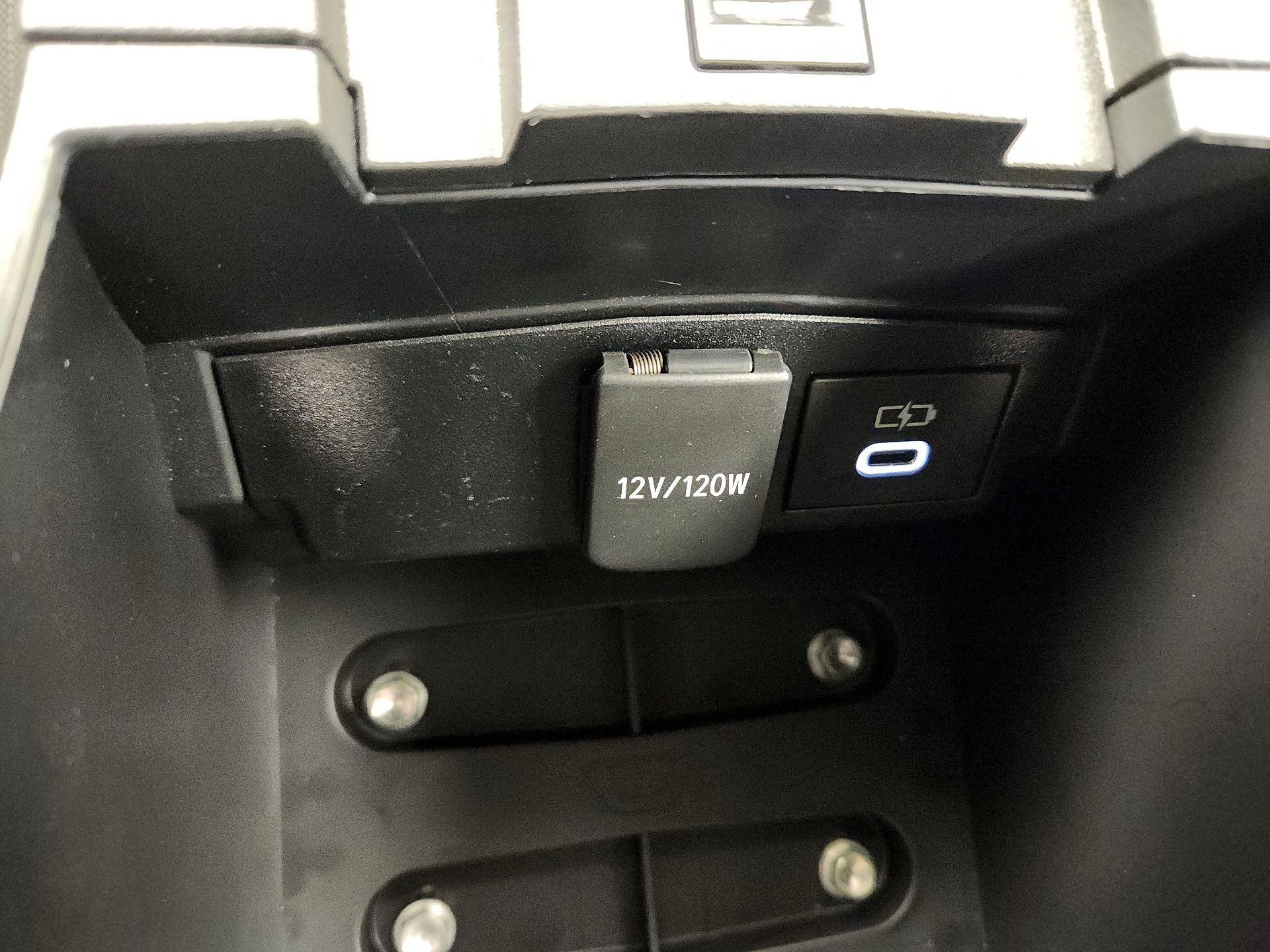 Thumbnail: 2024 Toyota Corolla - 16