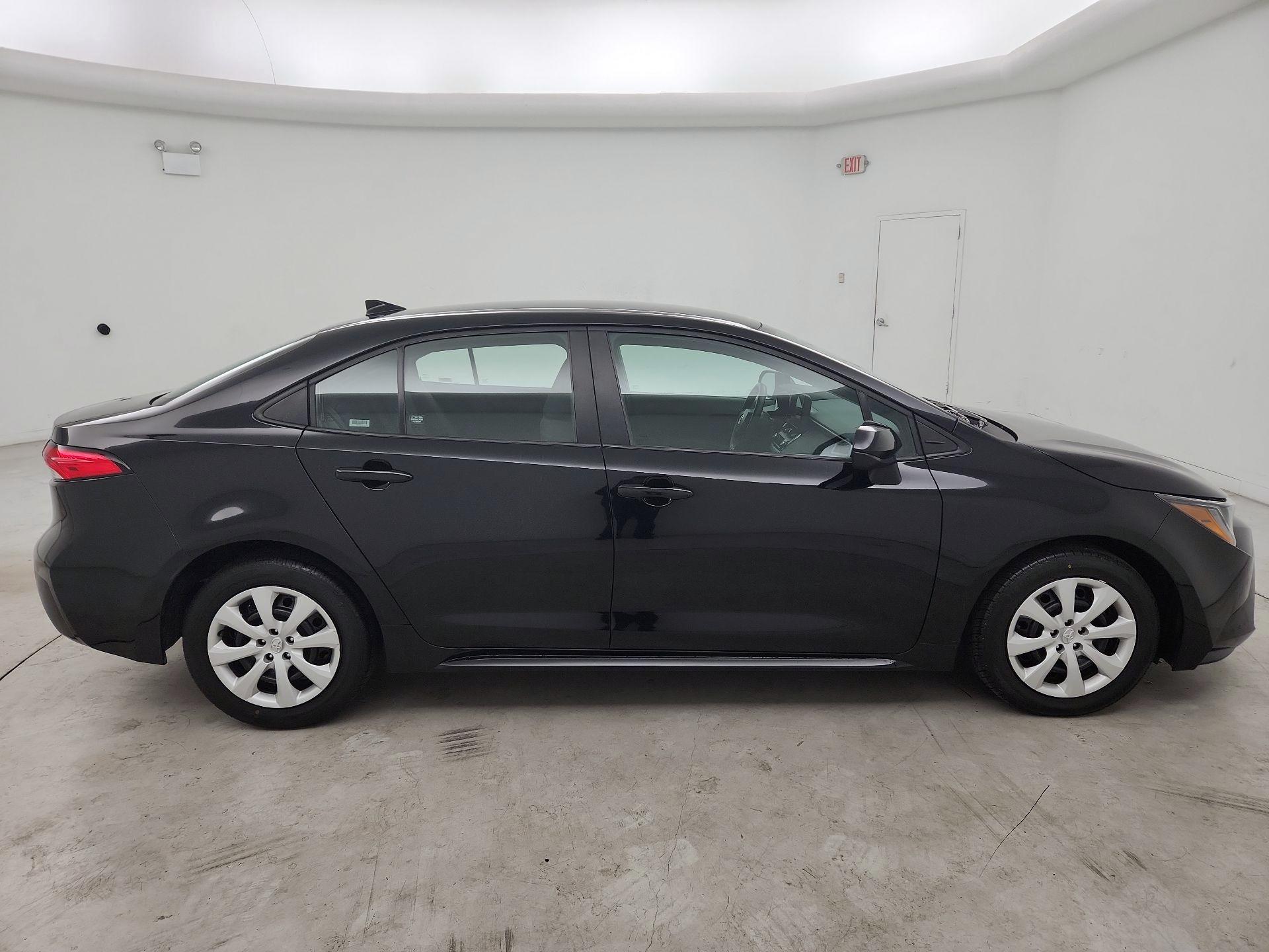 Thumbnail: 2024 Toyota Corolla - 4