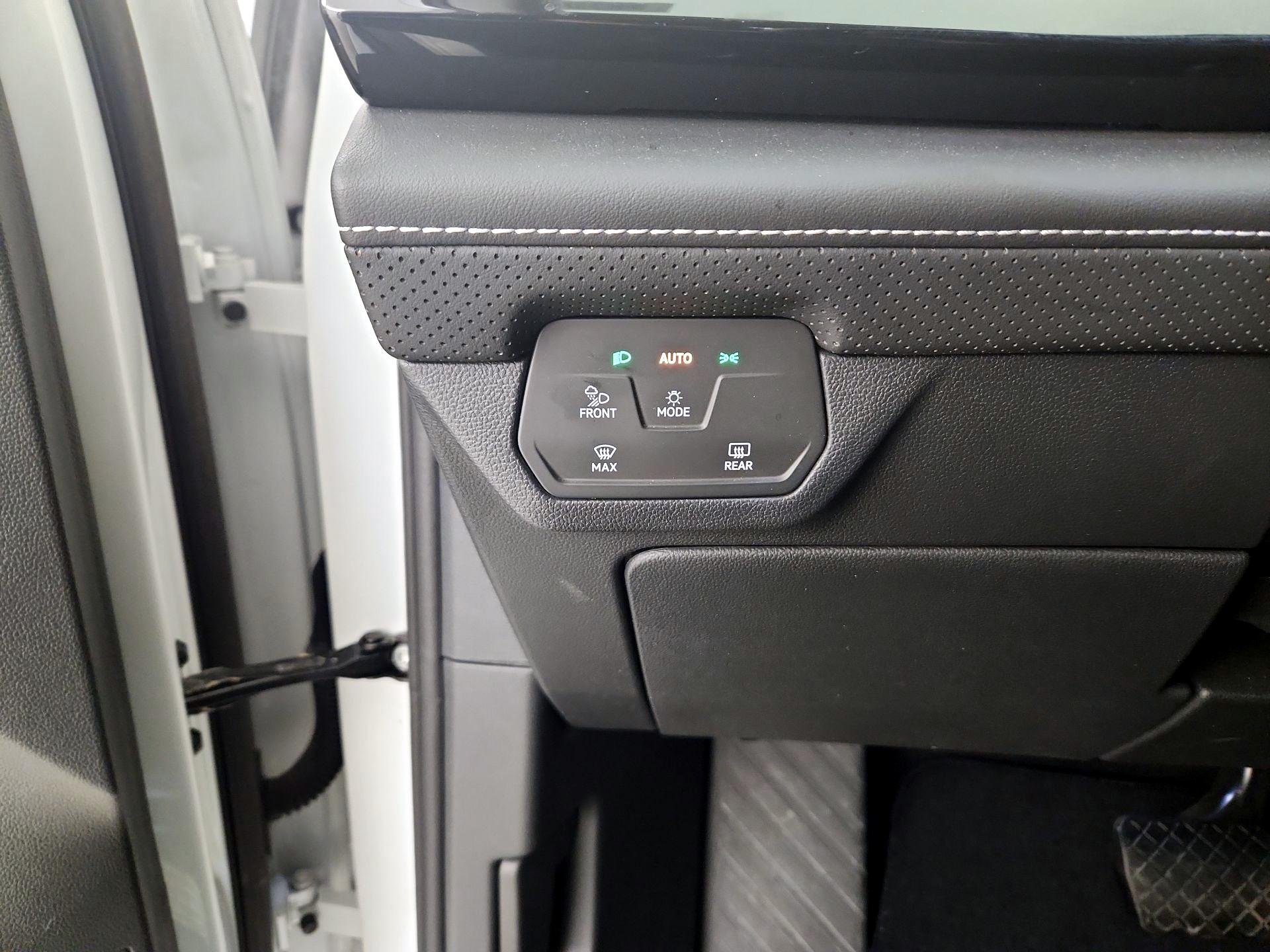 Thumbnail: 2024 Volkswagen Atlas - 11