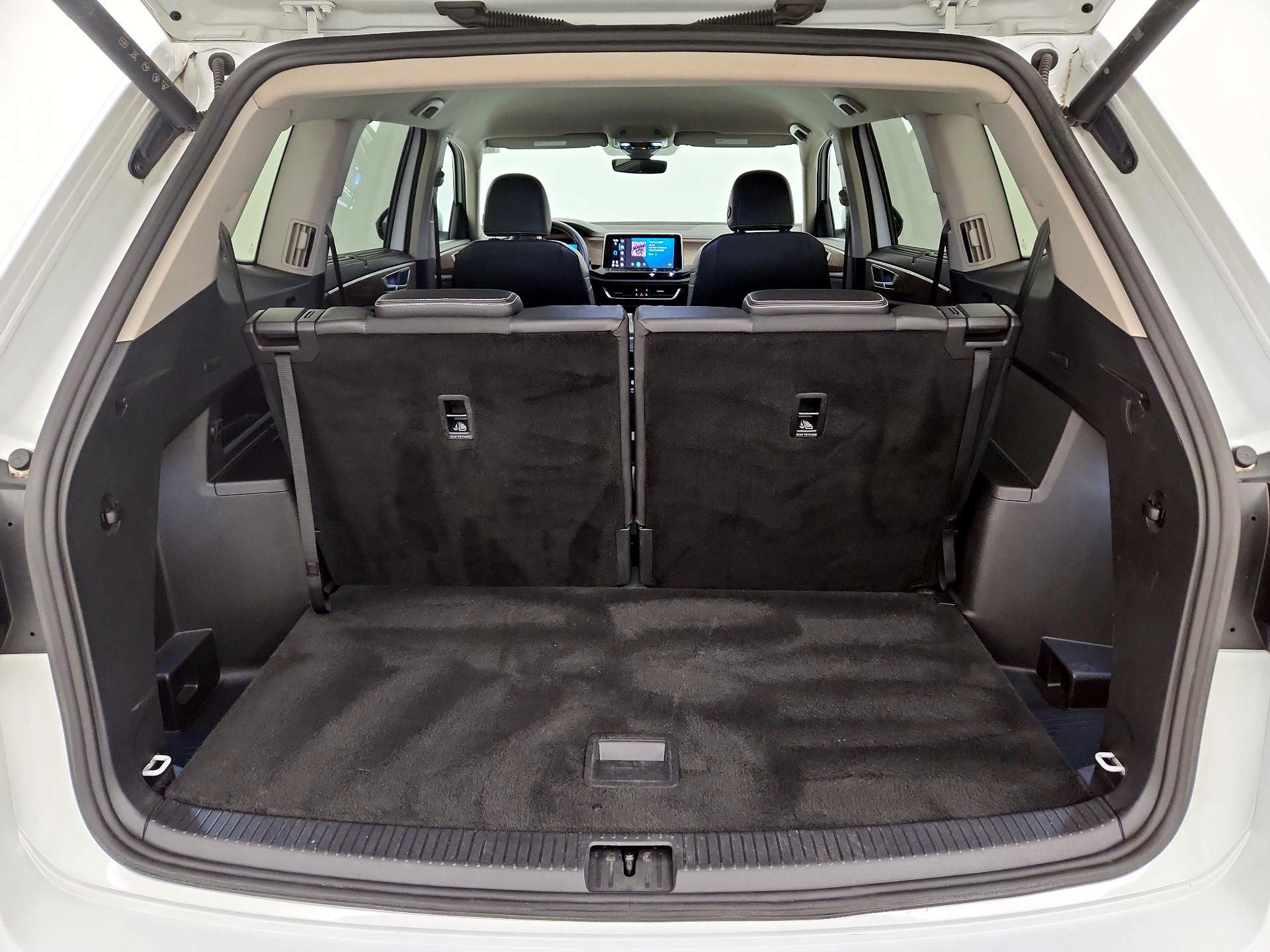 Thumbnail: 2024 Volkswagen Atlas - 19