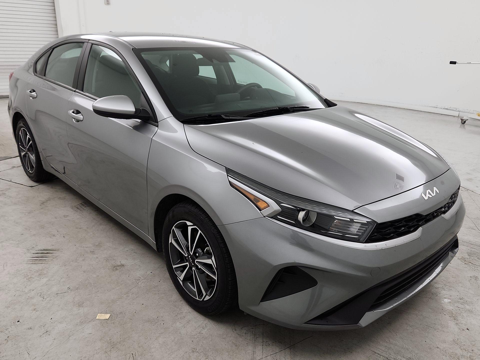 Thumbnail: 2024 Kia Forte - 1