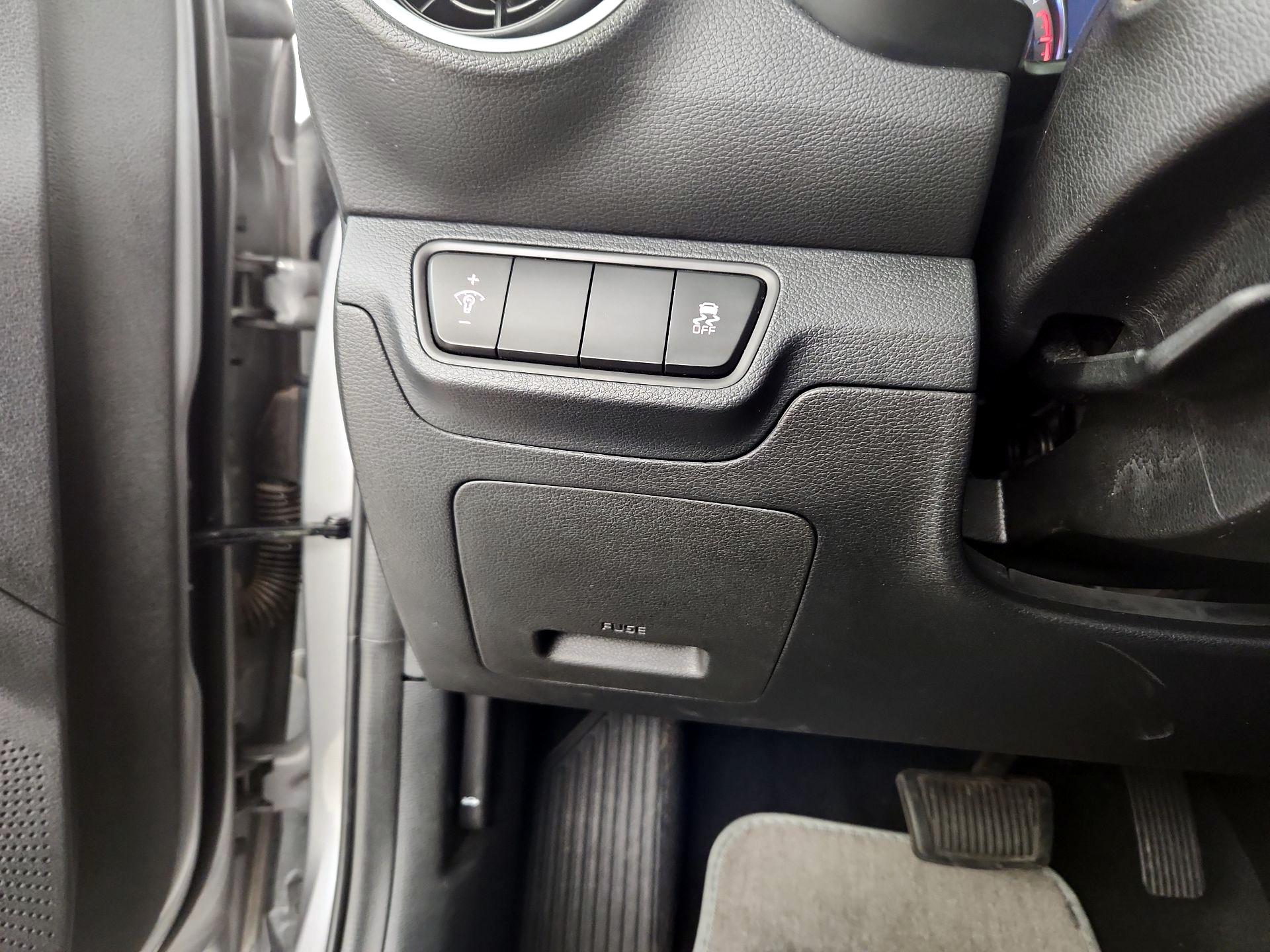 Thumbnail: 2024 Kia Forte - 11