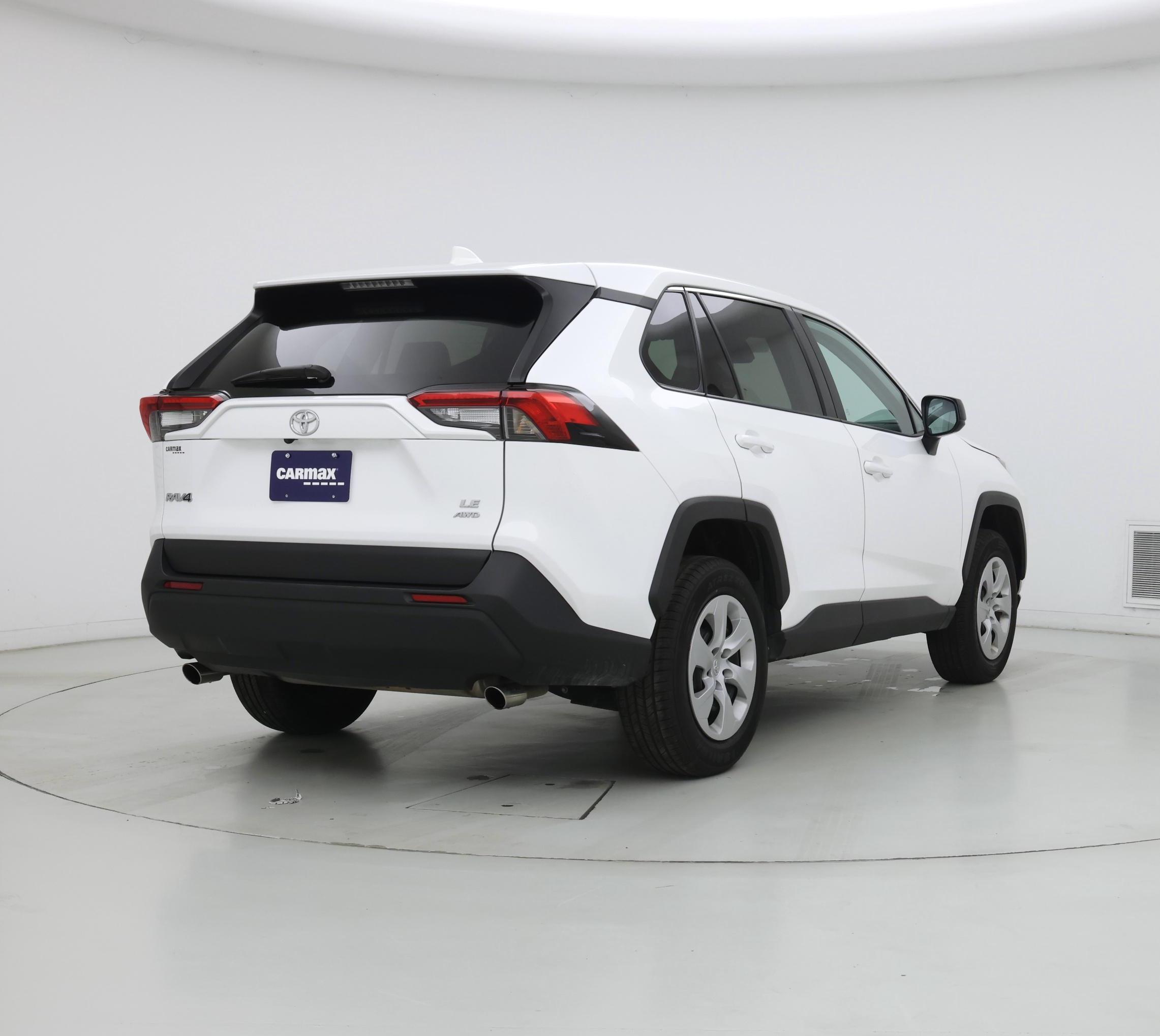 Thumbnail: 2024 Toyota RAV4 - 8