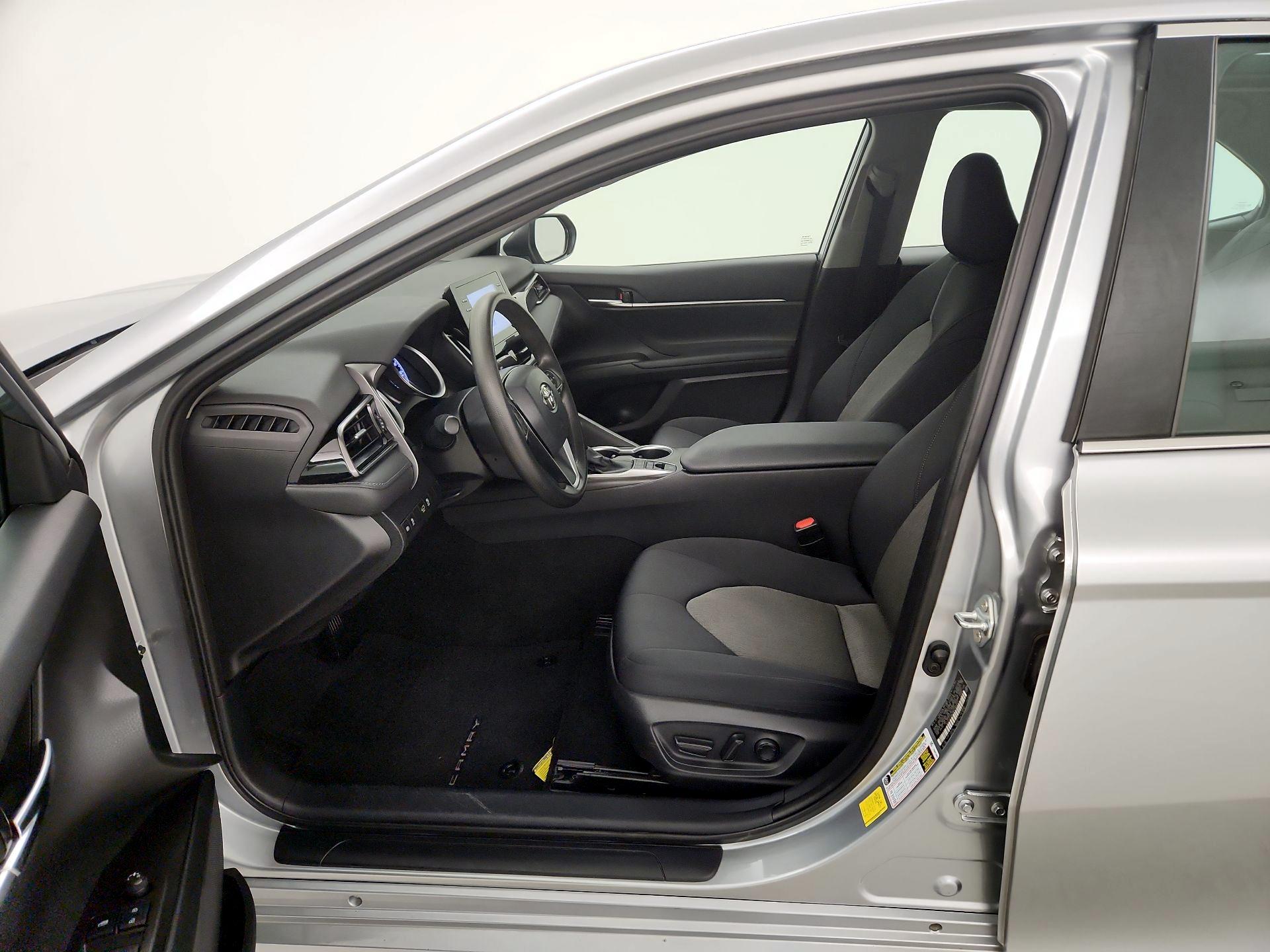 Thumbnail: 2022 Toyota Camry - 9