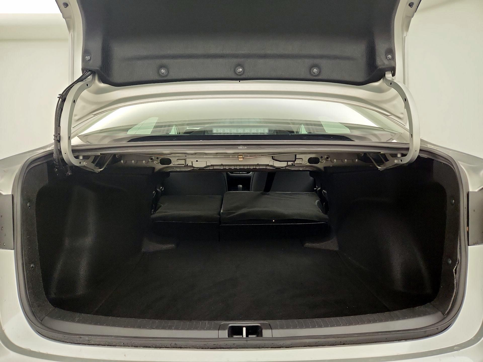 Thumbnail: 2025 Toyota Corolla - 19