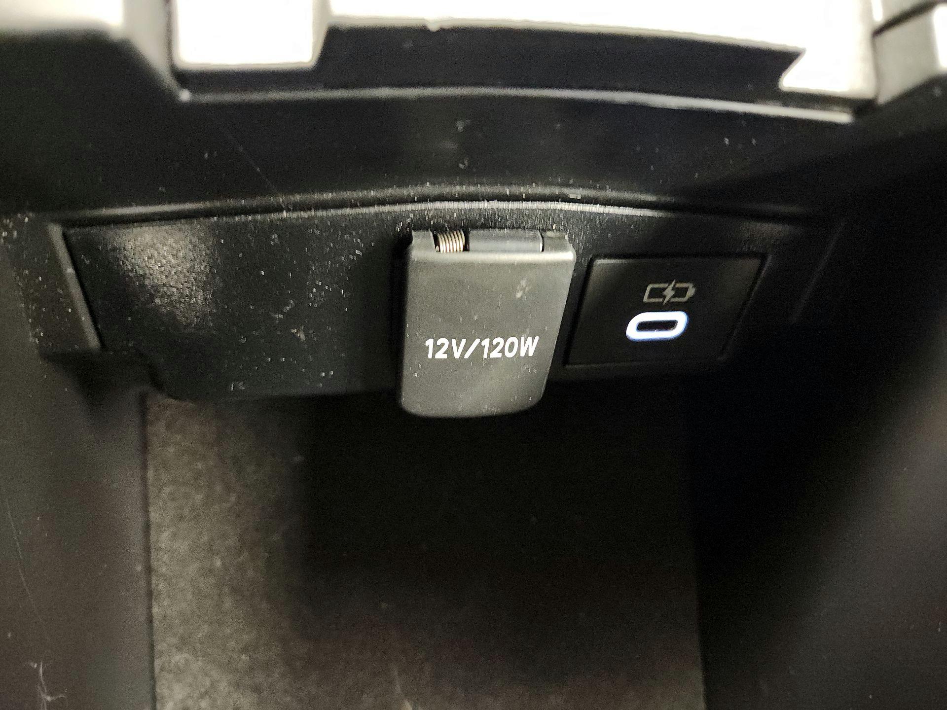 Thumbnail: 2024 Toyota Corolla - 16