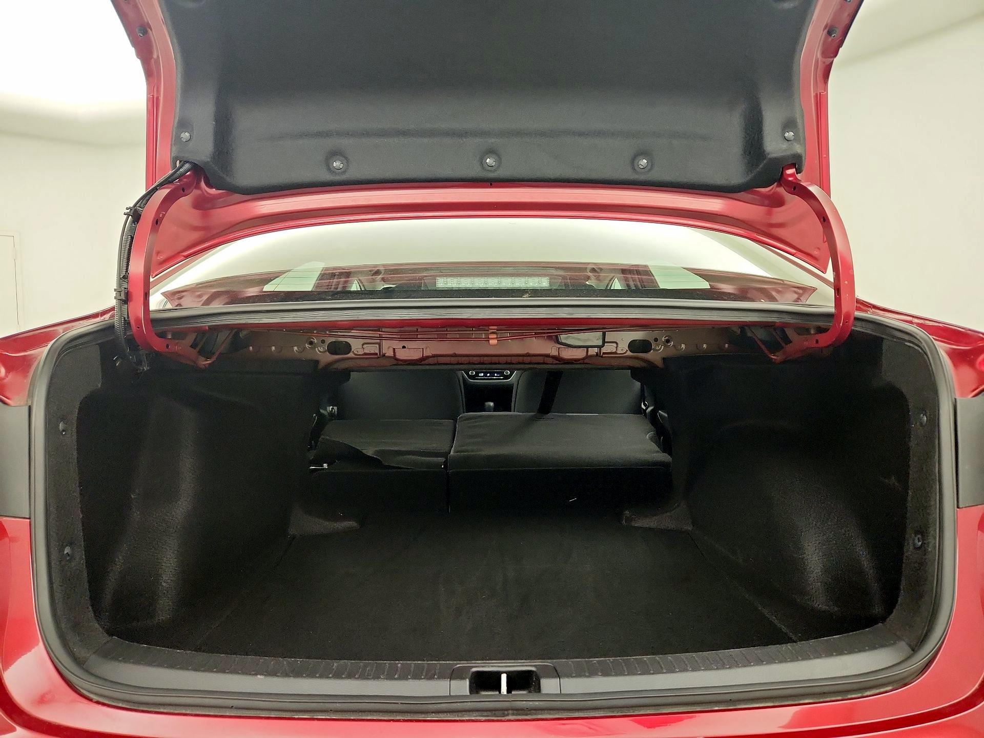 Thumbnail: 2024 Toyota Corolla - 19