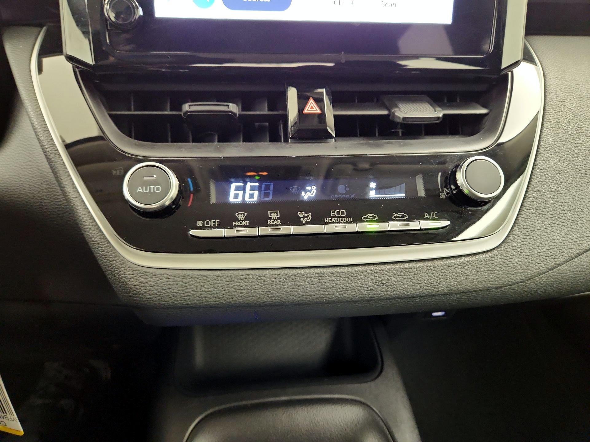 Thumbnail: 2025 Toyota Corolla - 14