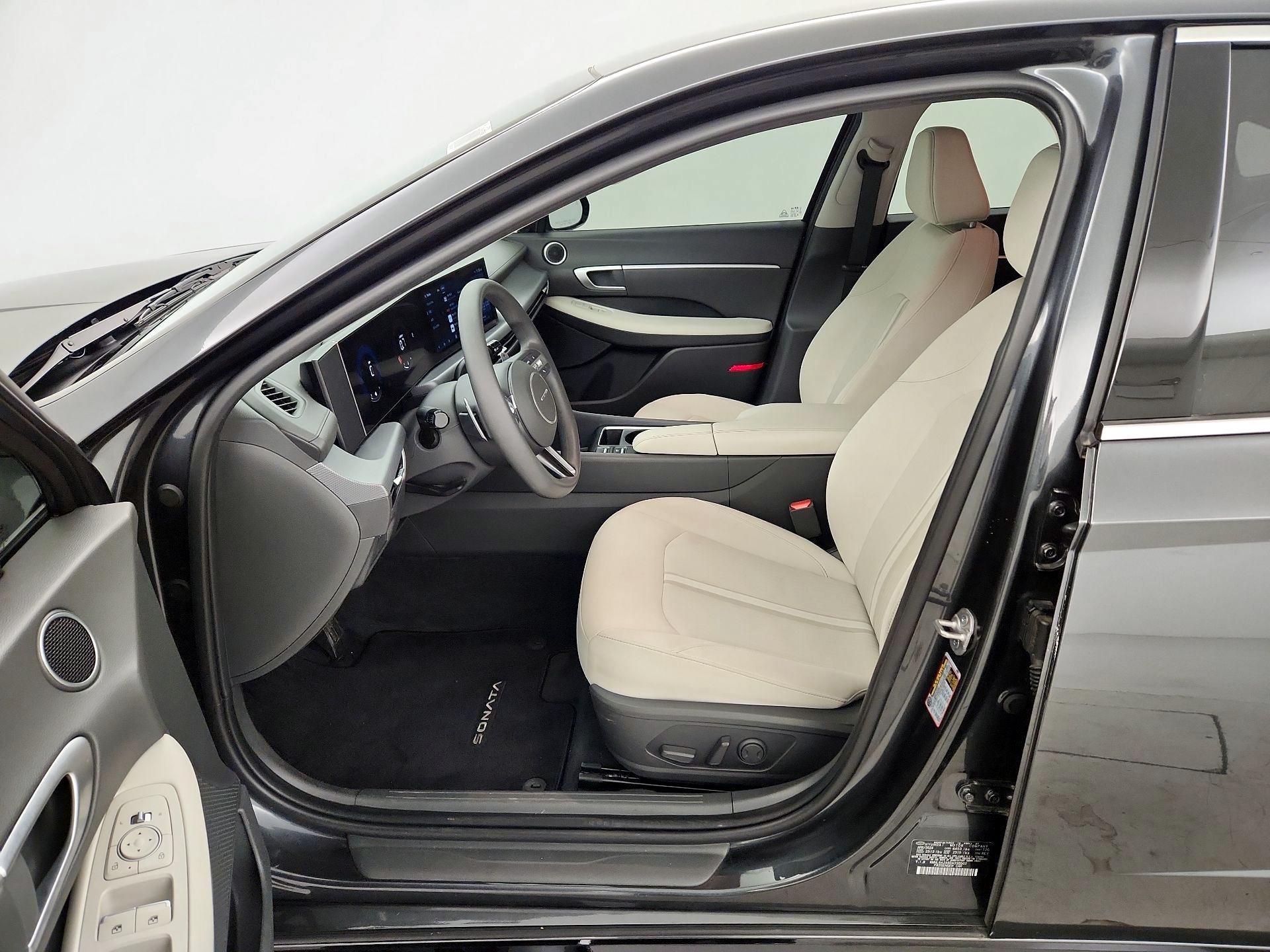 Thumbnail: 2024 Hyundai Sonata - 9