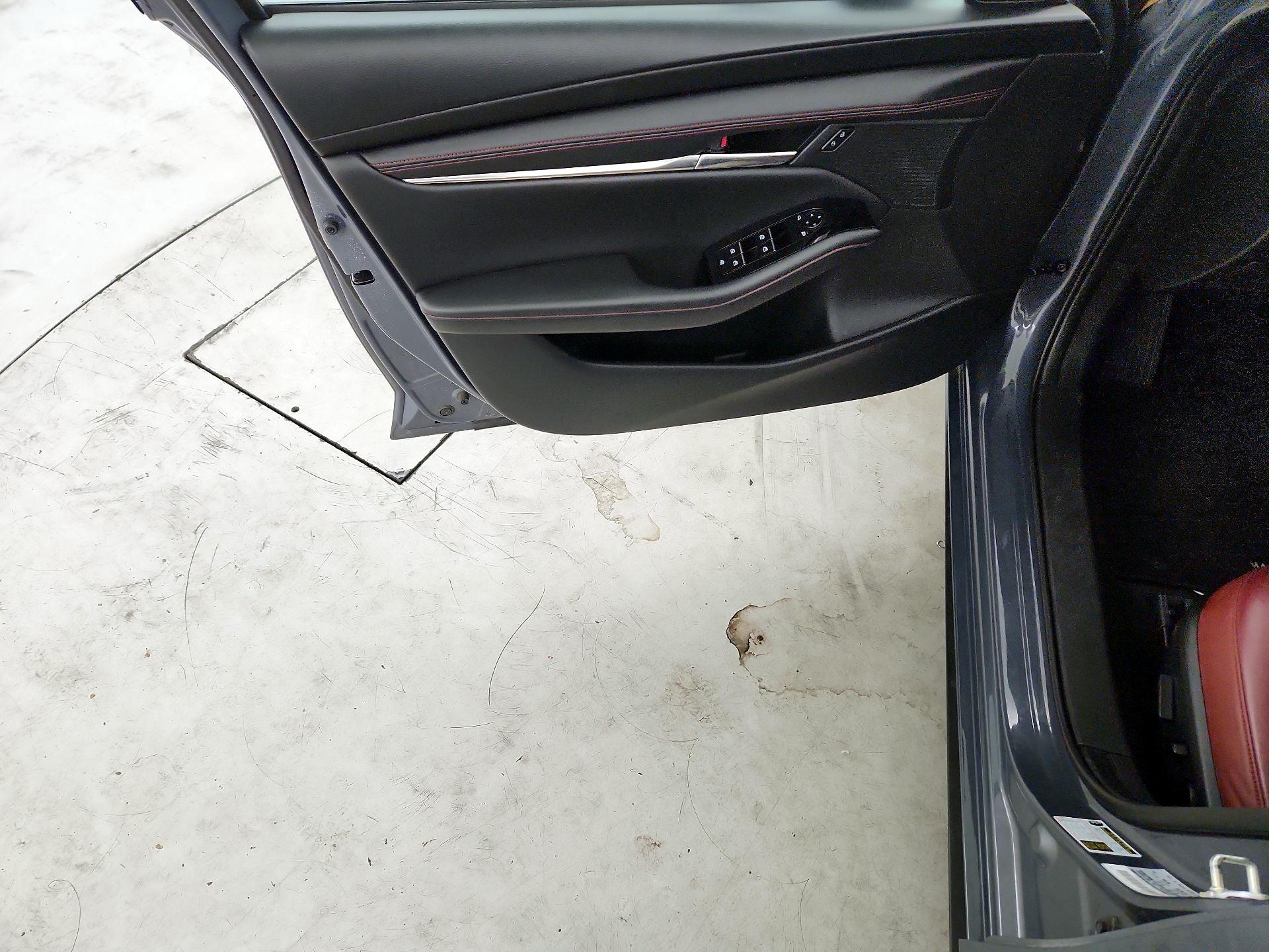 Thumbnail: 2025 Mazda Mazda3 - 10