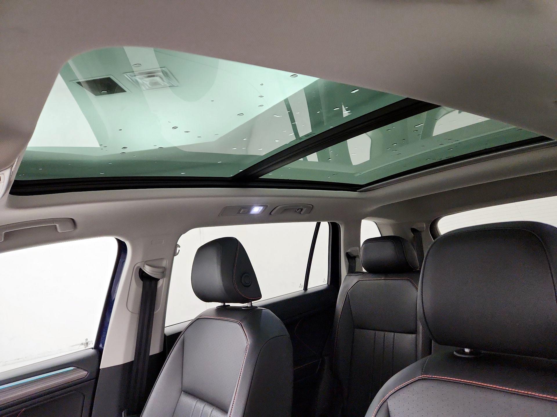 Thumbnail: 2024 Volkswagen Tiguan - 17