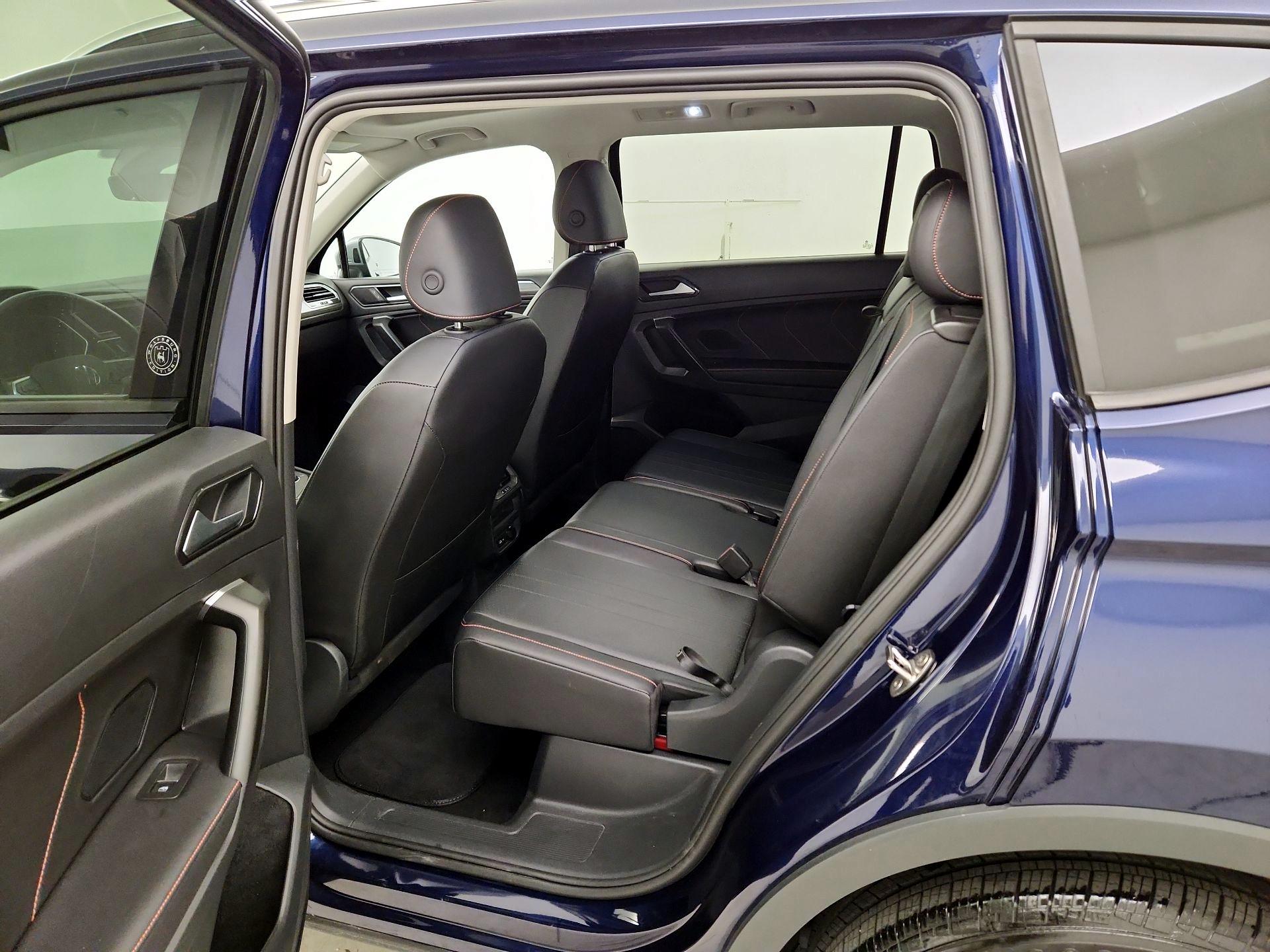 Thumbnail: 2024 Volkswagen Tiguan - 18