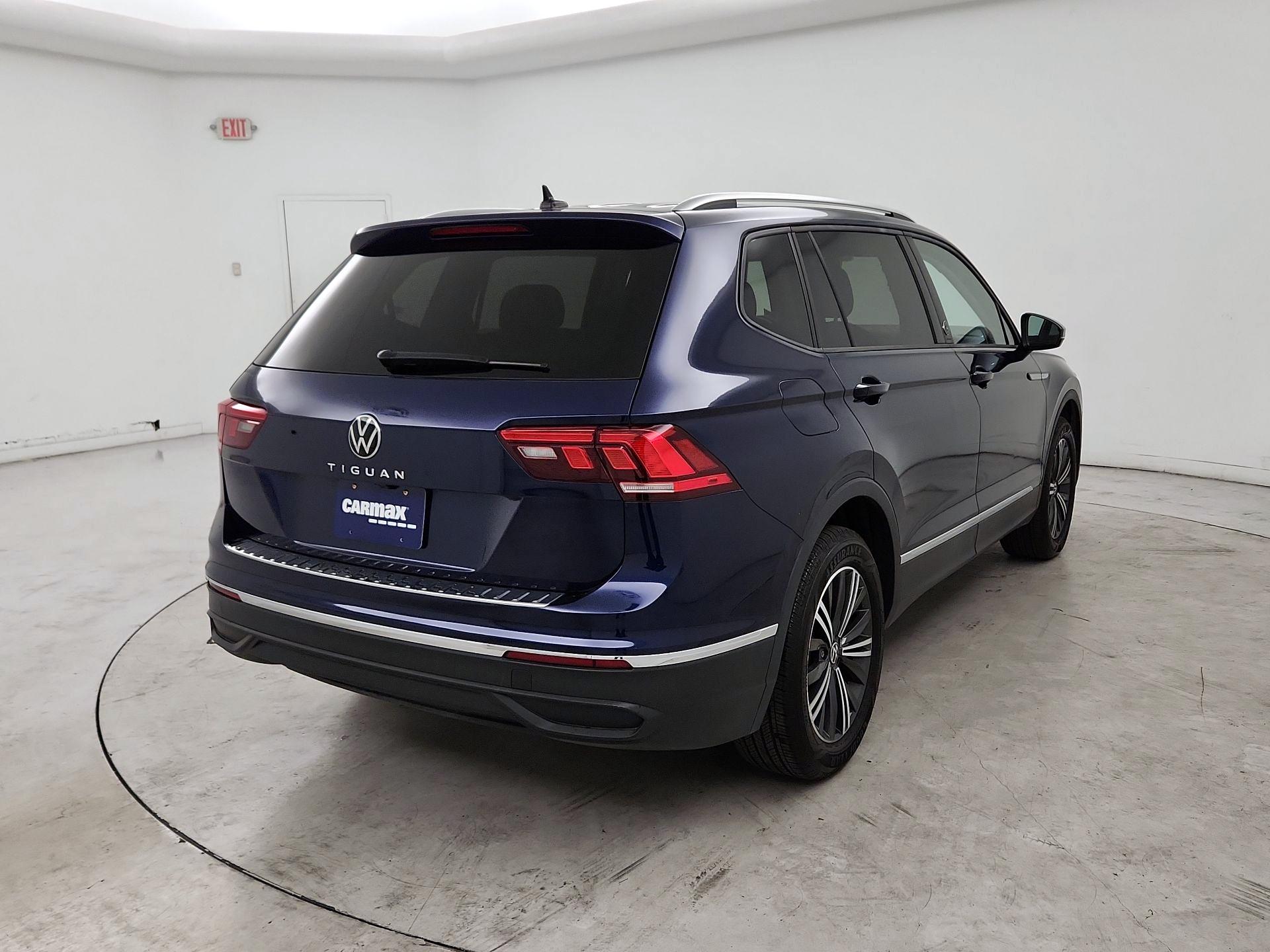 Thumbnail: 2024 Volkswagen Tiguan - 5