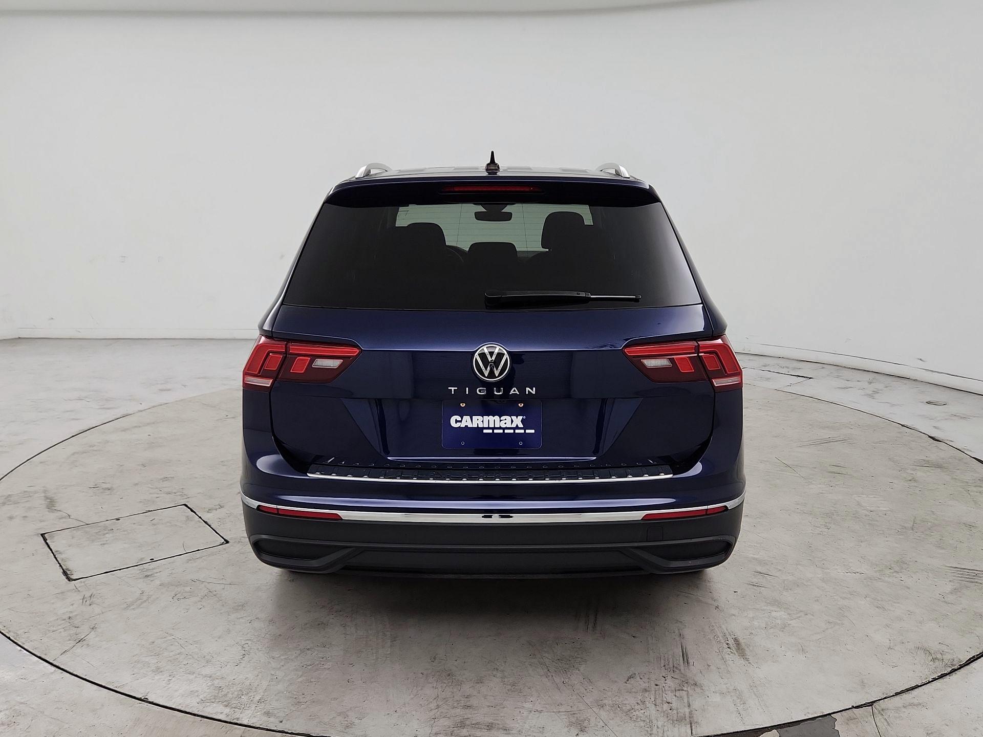 Thumbnail: 2024 Volkswagen Tiguan - 6