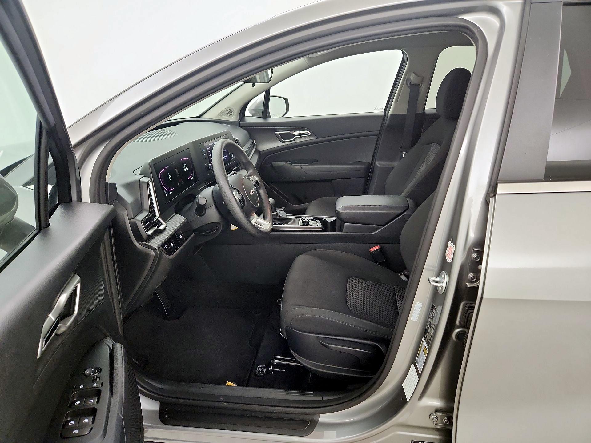 Thumbnail: 2024 Kia Sportage - 9