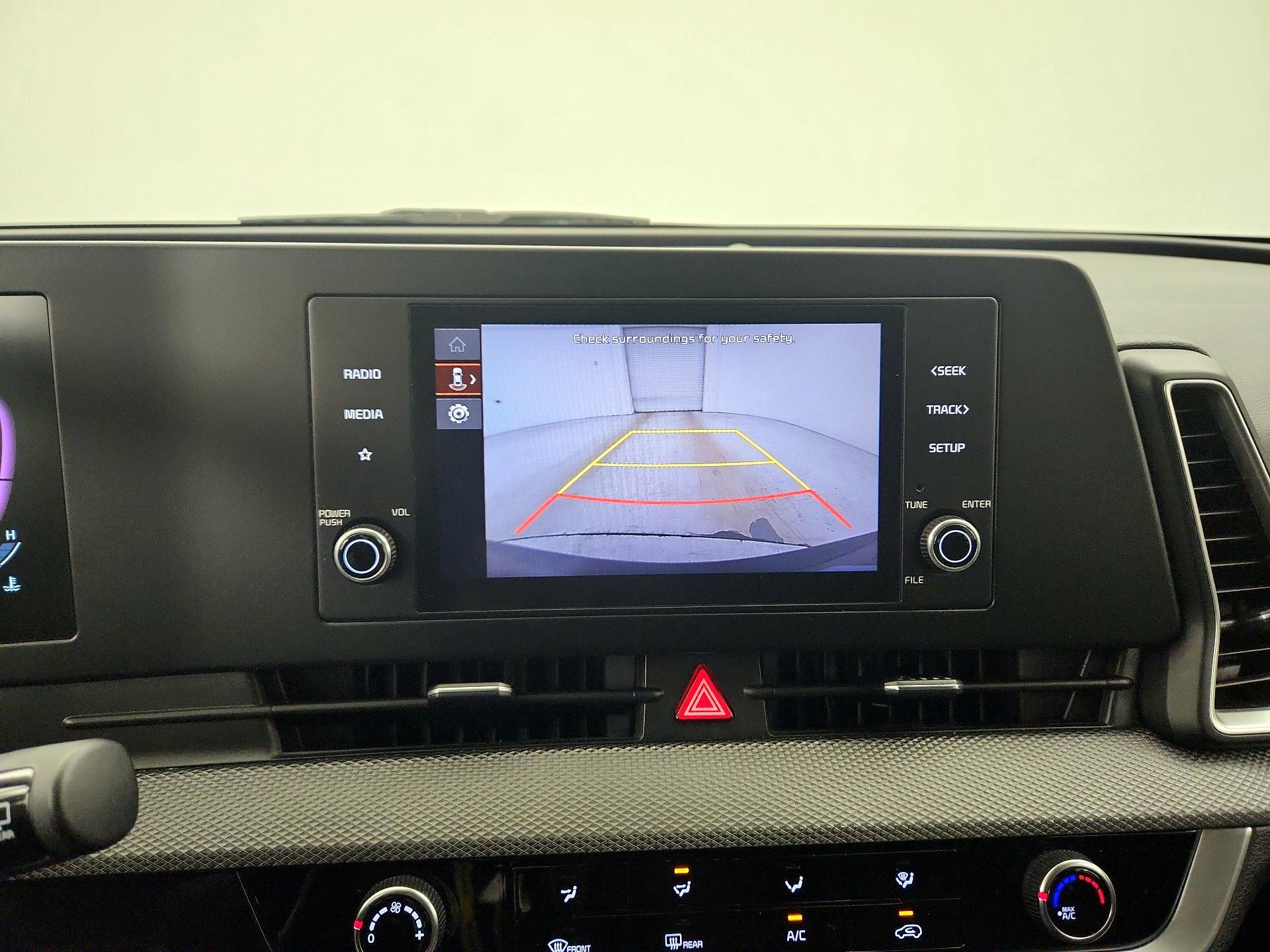 Thumbnail: 2024 Kia Sportage - 12