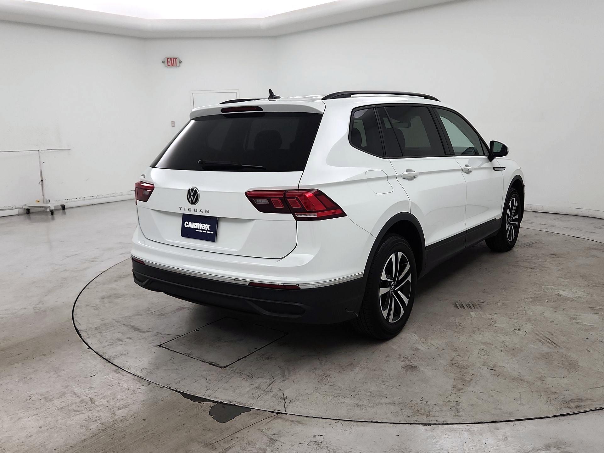 Thumbnail: 2024 Volkswagen Tiguan - 5