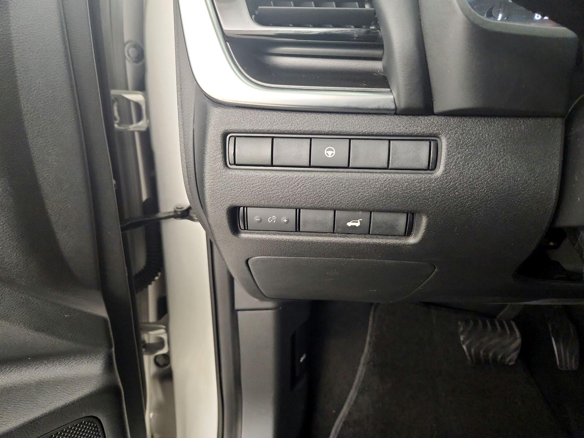 Thumbnail: 2021 Nissan Rogue - 11