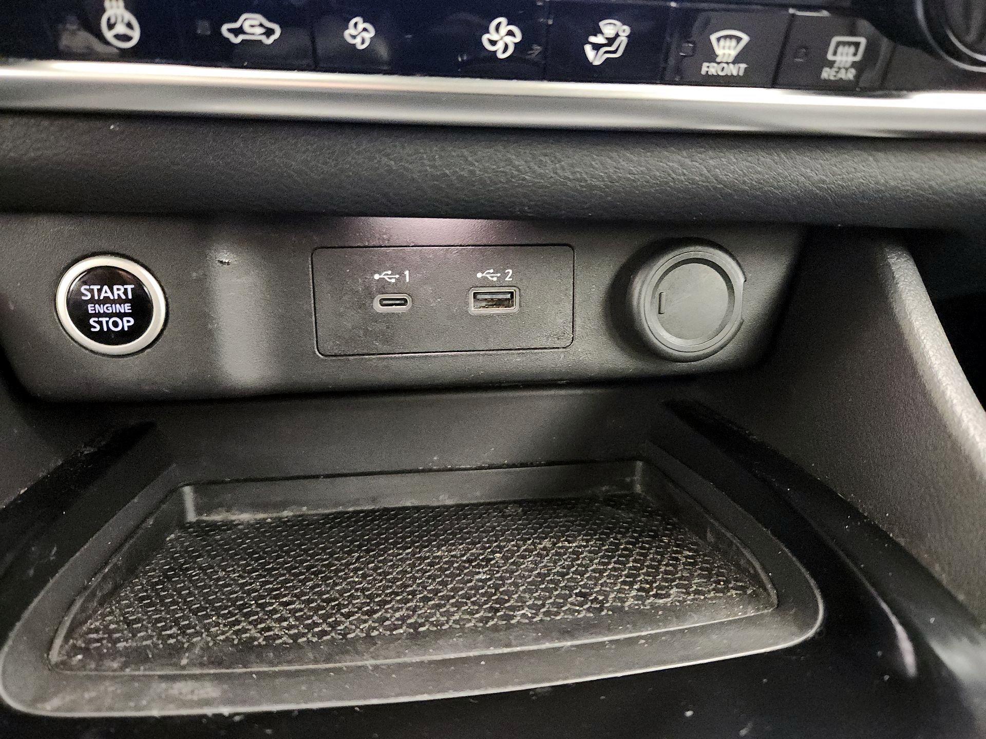 Thumbnail: 2021 Nissan Rogue - 16