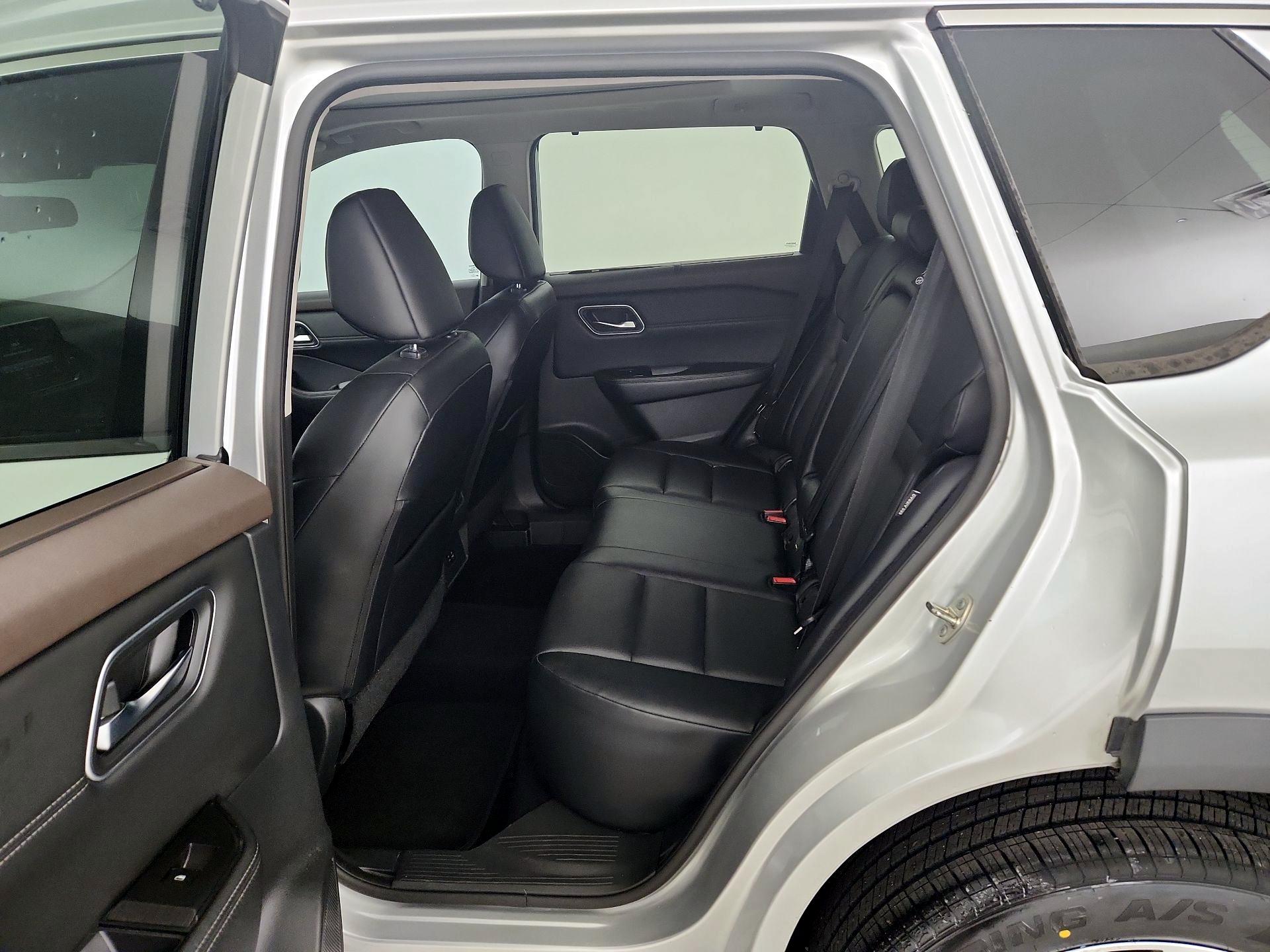 Thumbnail: 2021 Nissan Rogue - 18