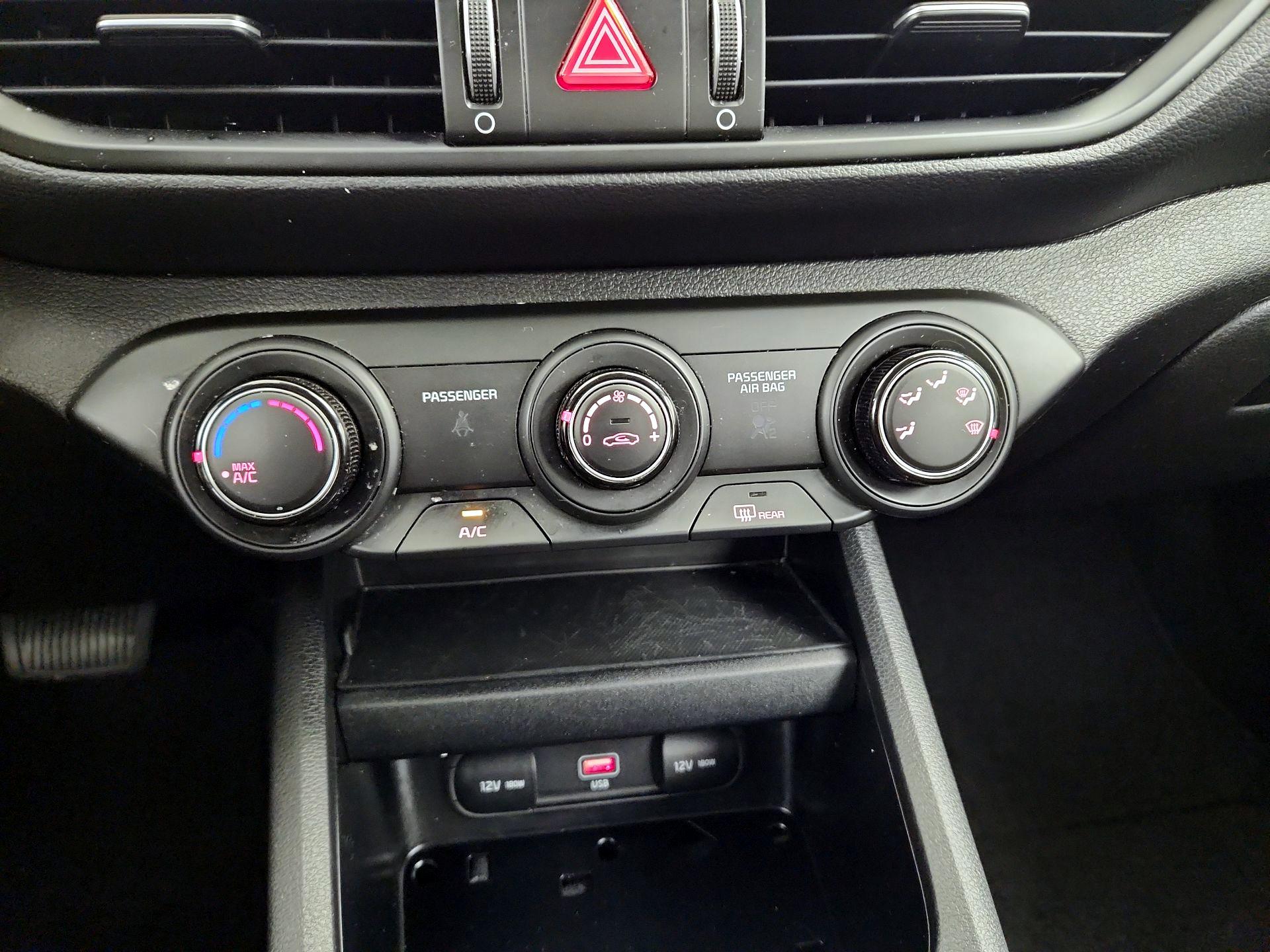 Thumbnail: 2023 Kia Forte - 14