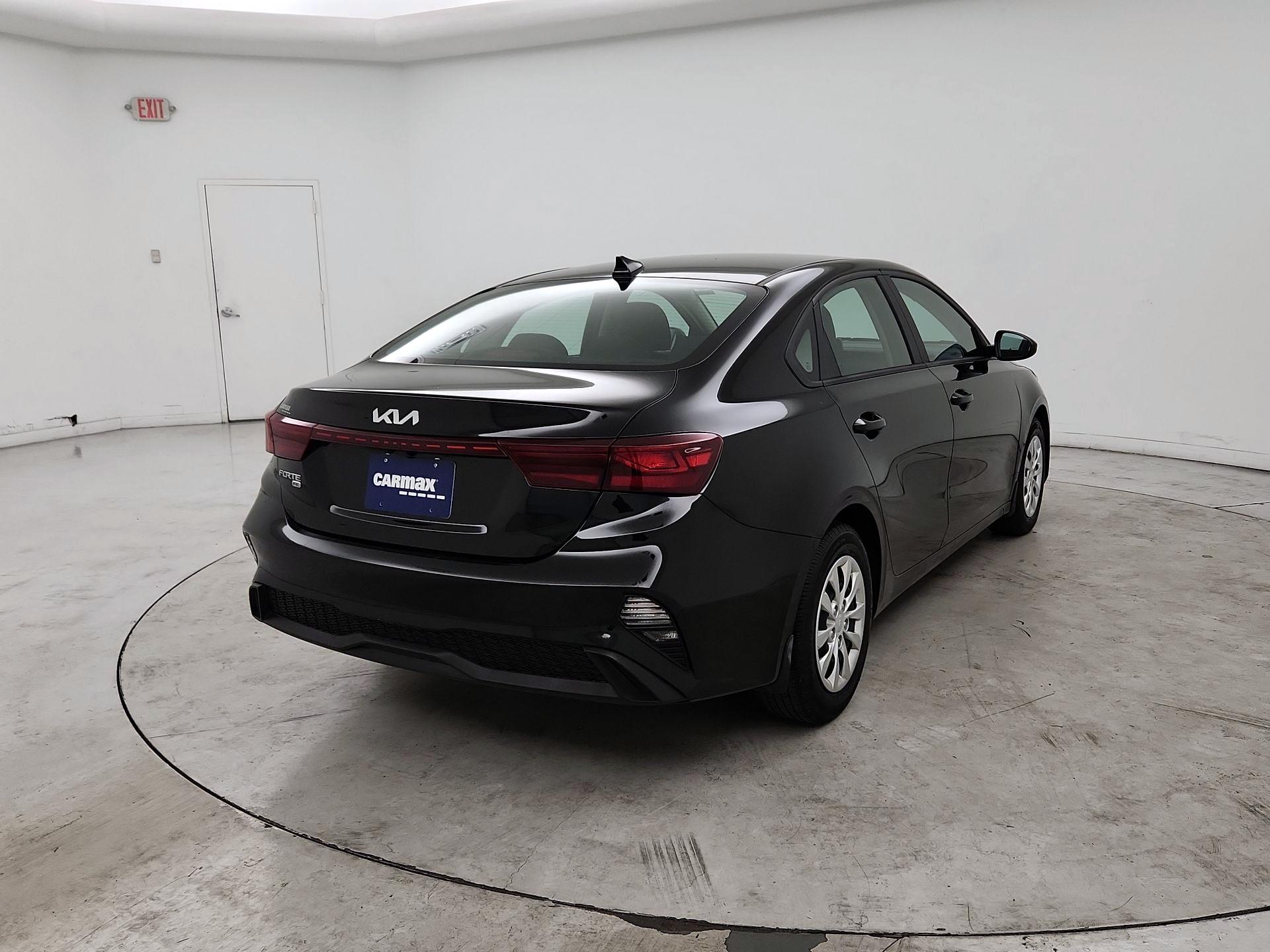 Thumbnail: 2023 Kia Forte - 5