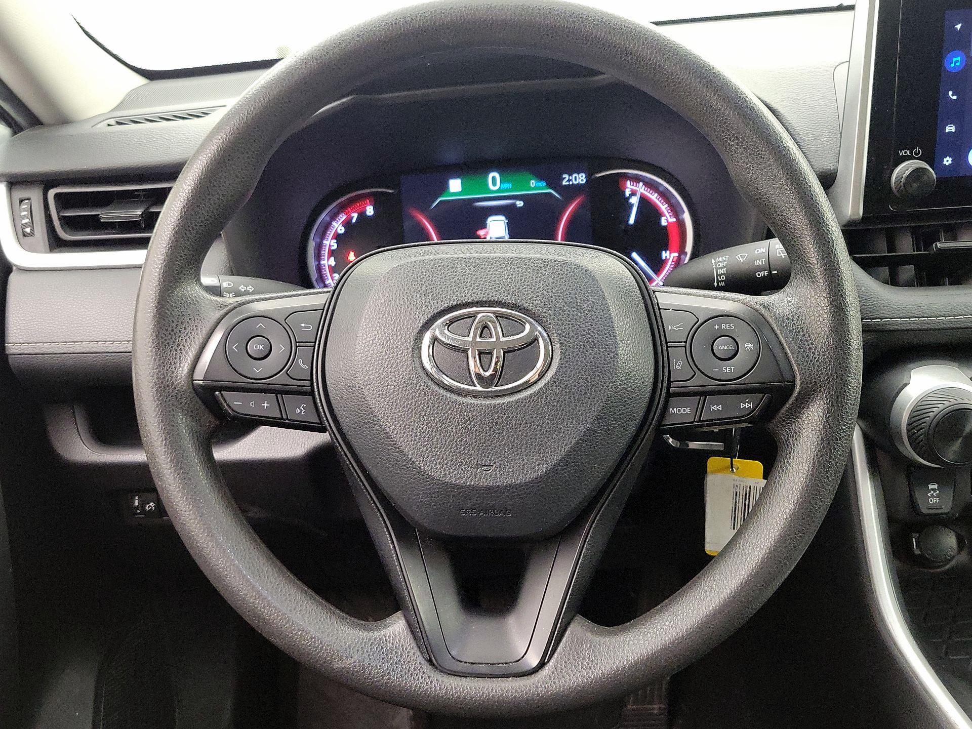 Thumbnail: 2024 Toyota RAV4 - 10