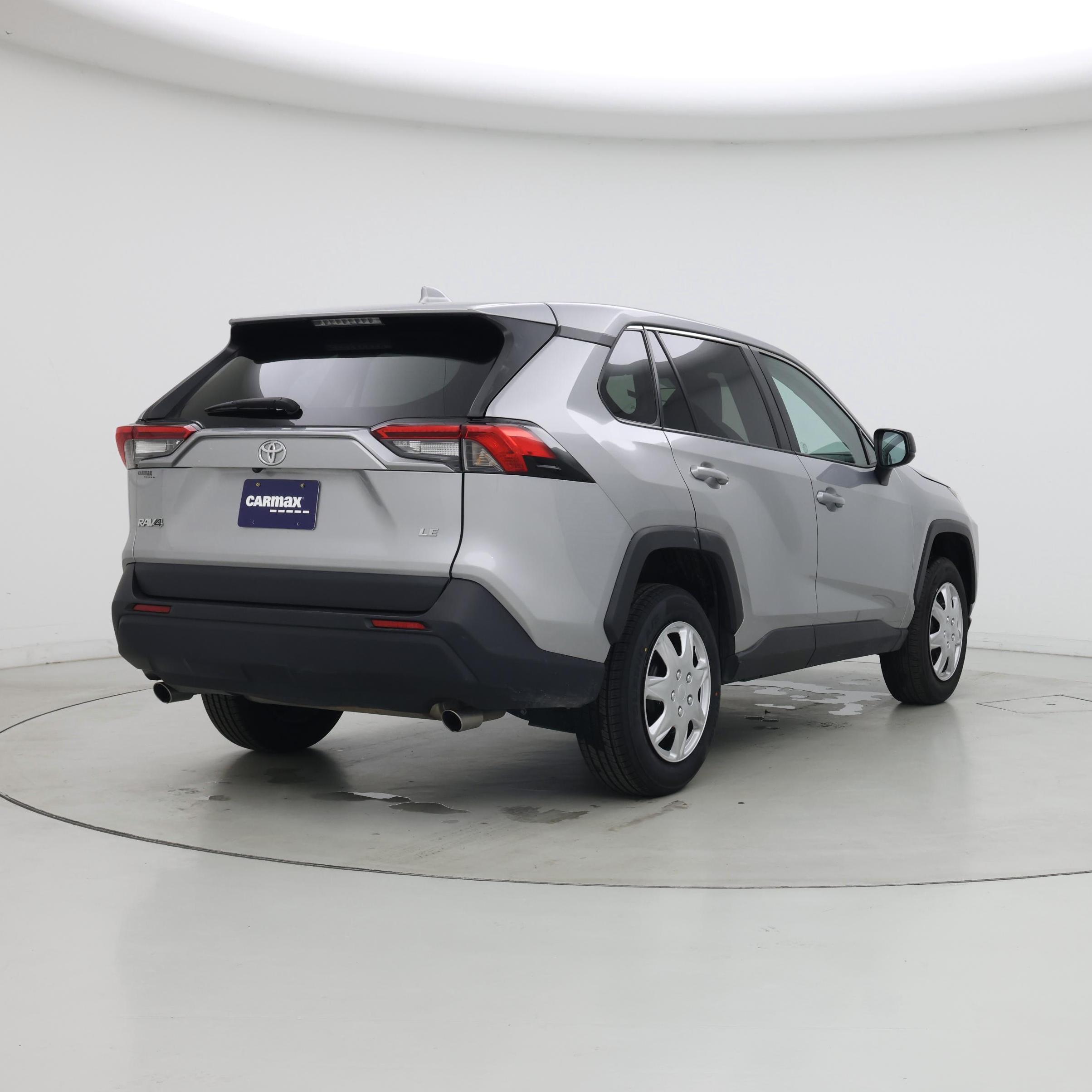 Thumbnail: 2024 Toyota RAV4 - 8