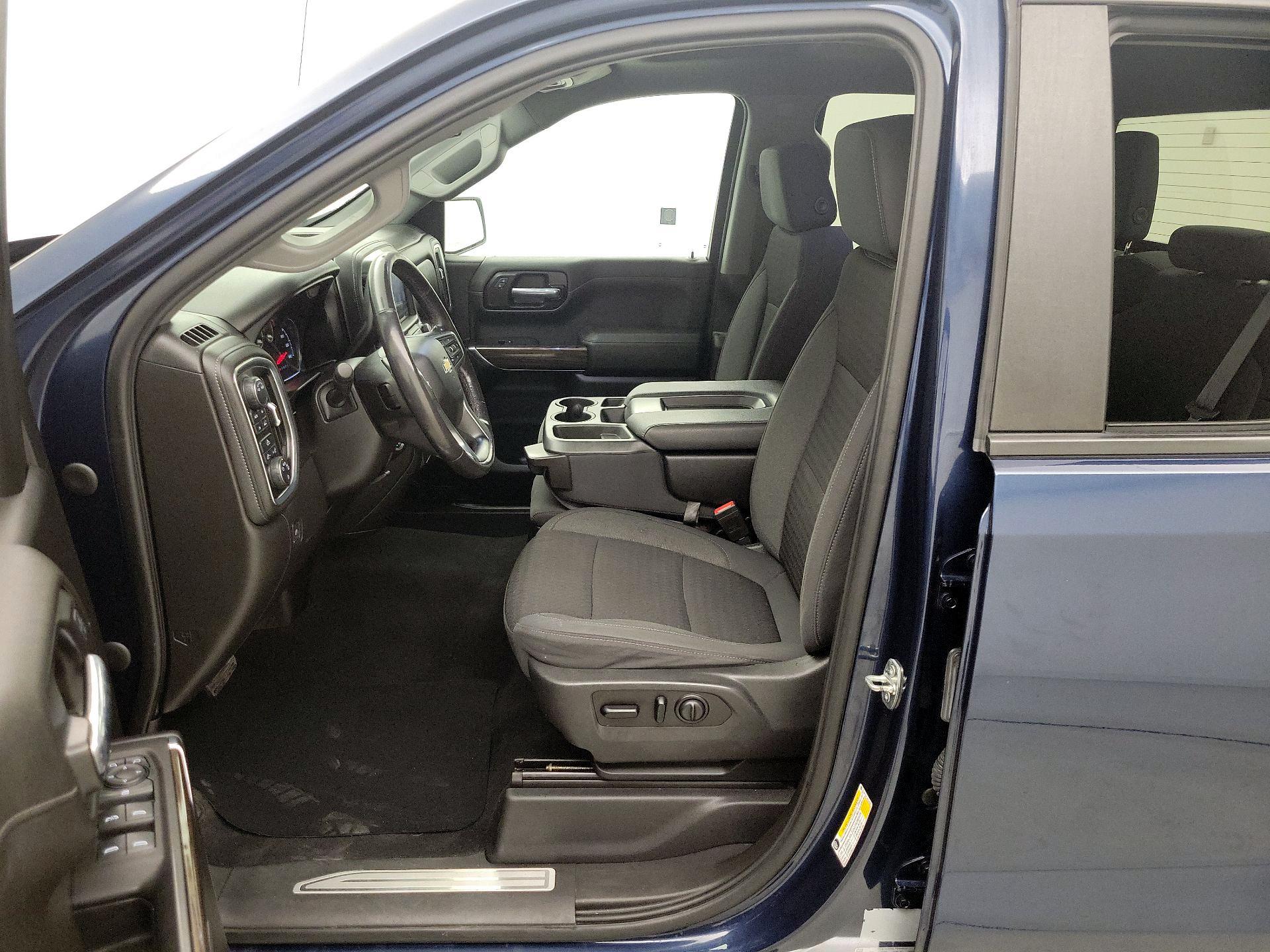 Thumbnail: 2021 Chevrolet Silverado 1500 - 11