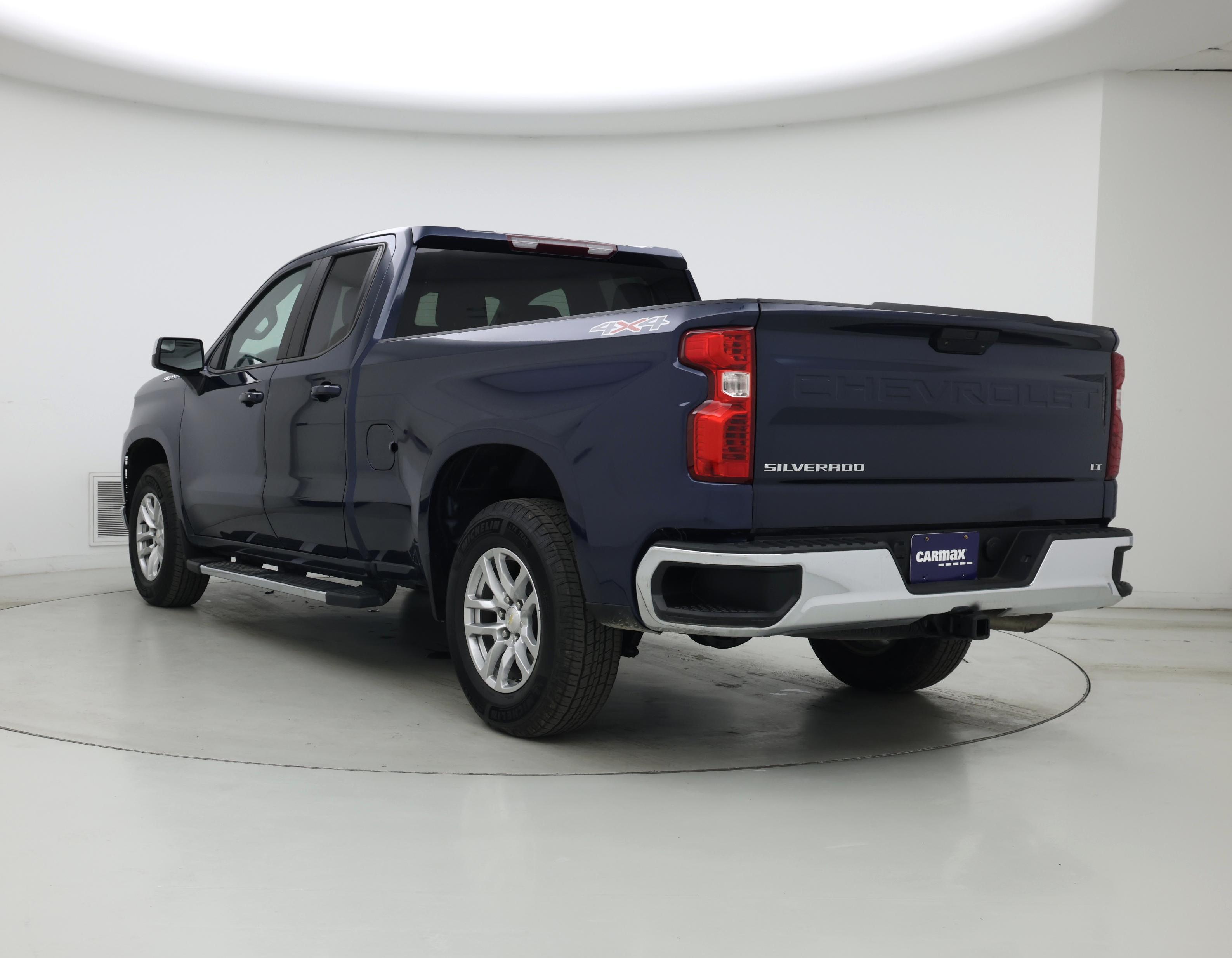 Thumbnail: 2021 Chevrolet Silverado 1500 - 2