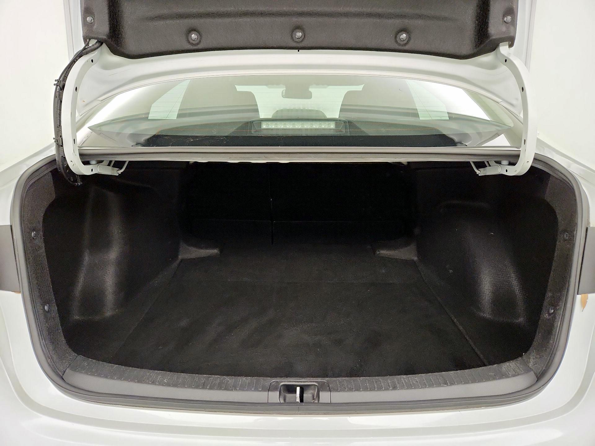 Thumbnail: 2024 Toyota Corolla - 18