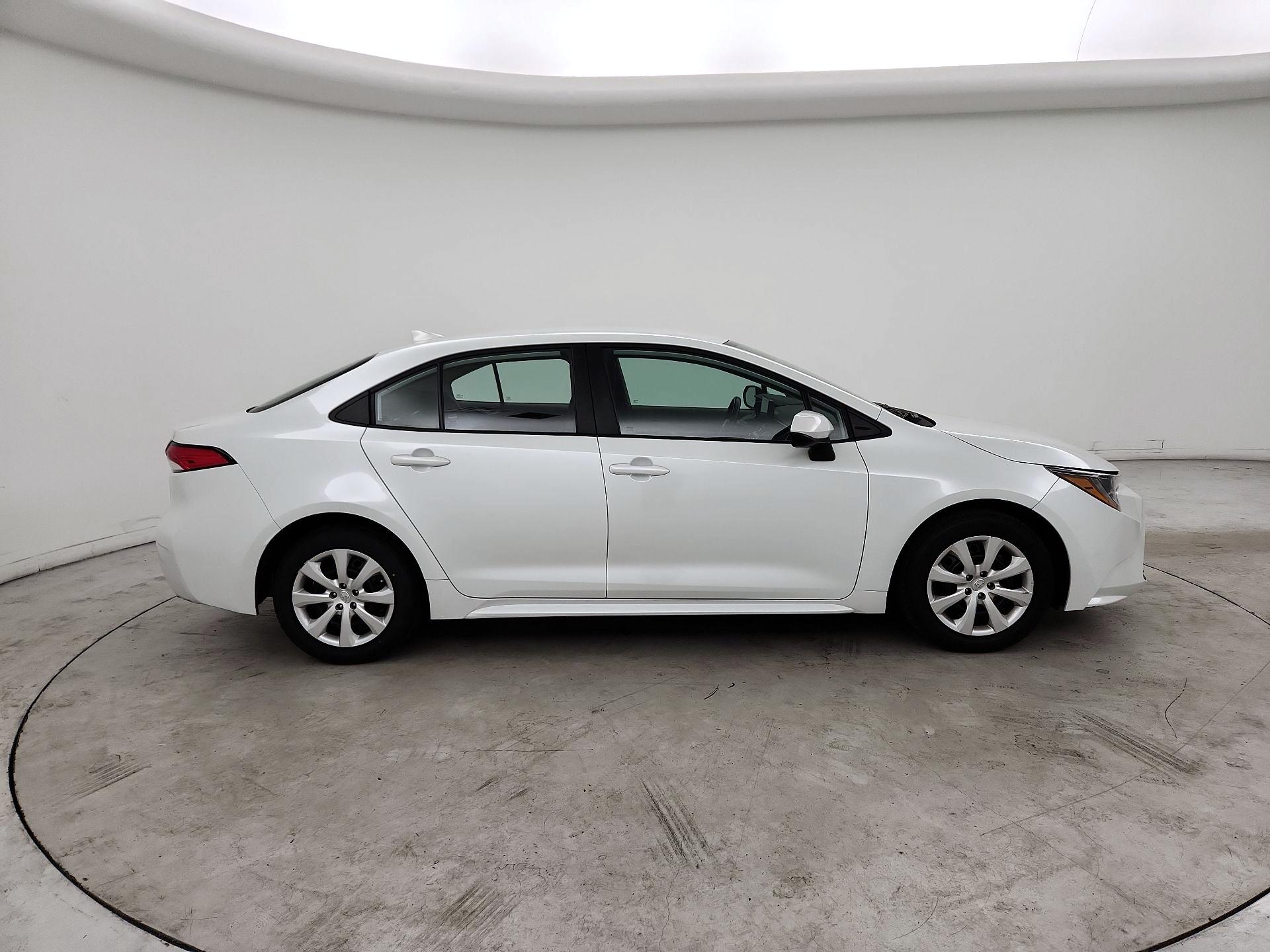 Thumbnail: 2024 Toyota Corolla - 4