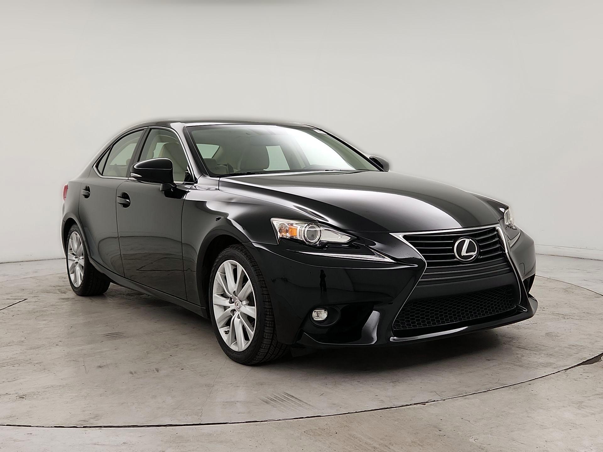 Thumbnail: 2016 Lexus IS - 1