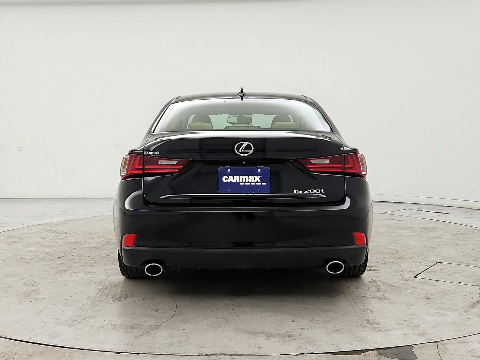 Thumbnail: 2016 Lexus IS - 6